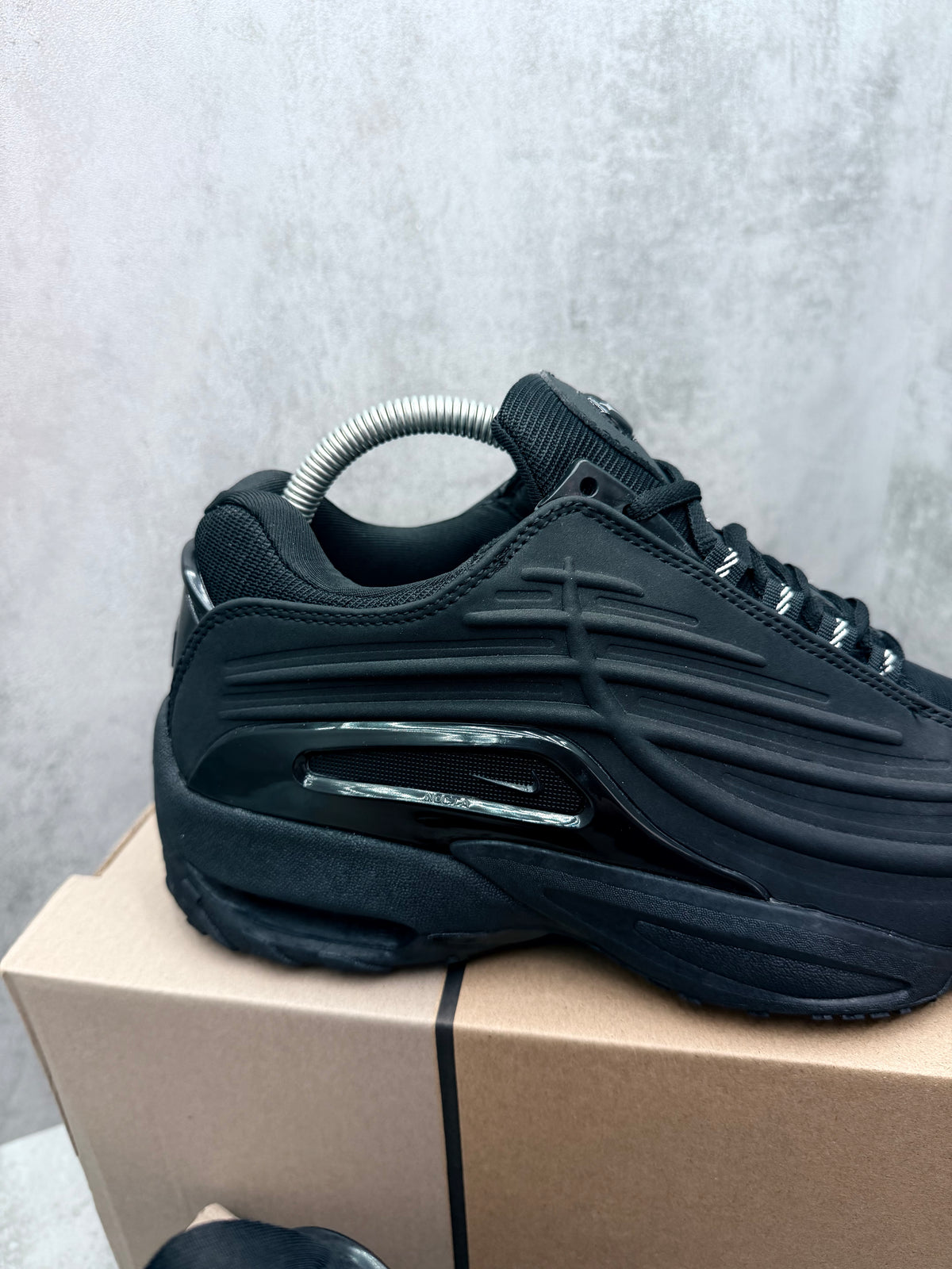 NIKE NOCTA HOT STEP ll