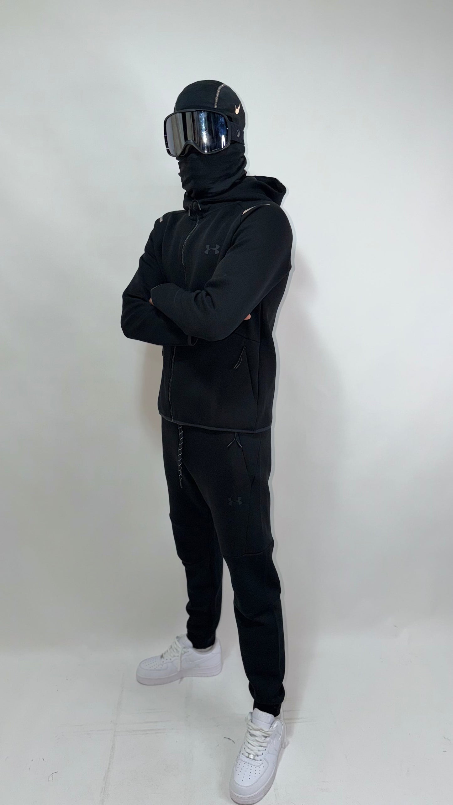 CHANDAL UNDER ARMOUR
