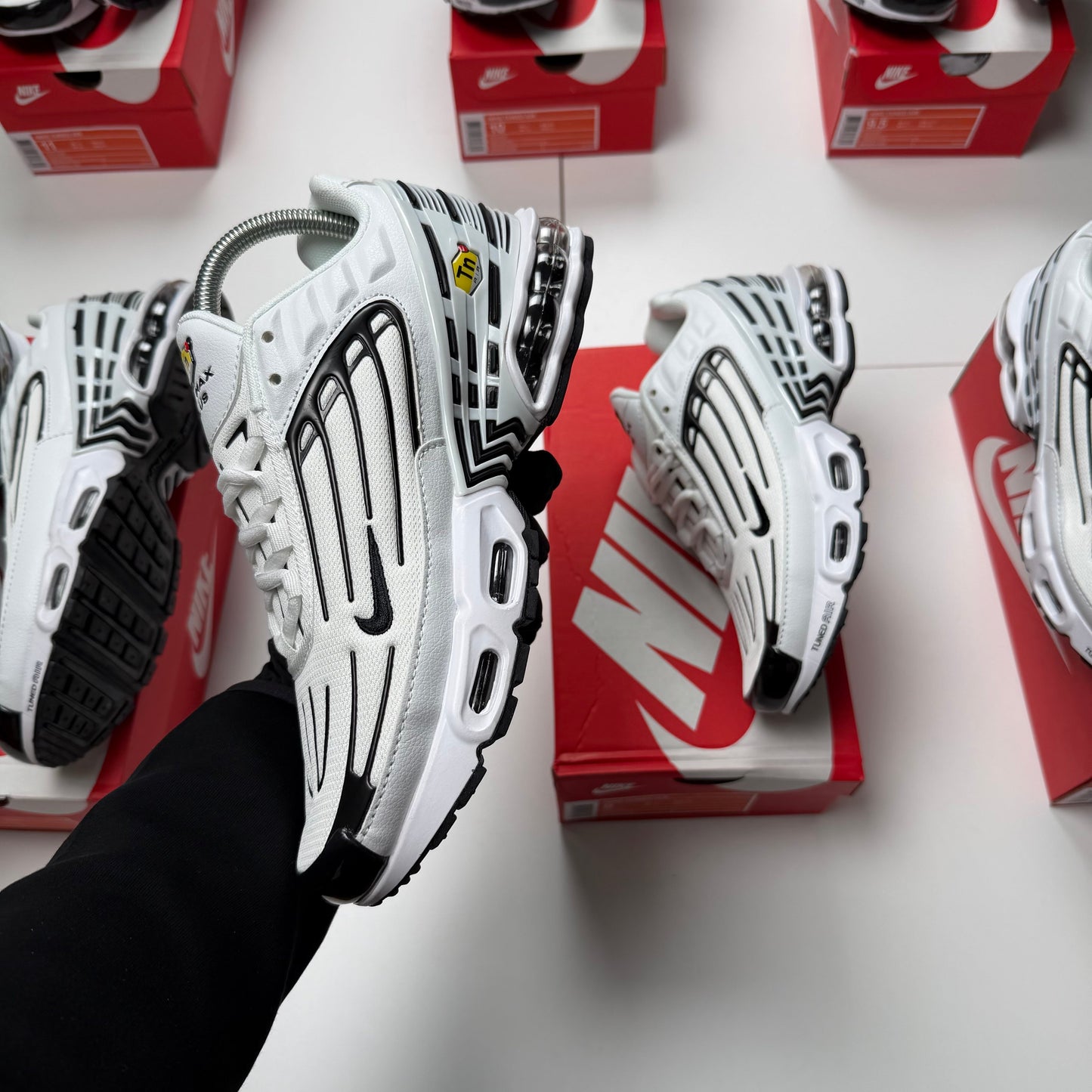NIKE TUNED PLUS 3