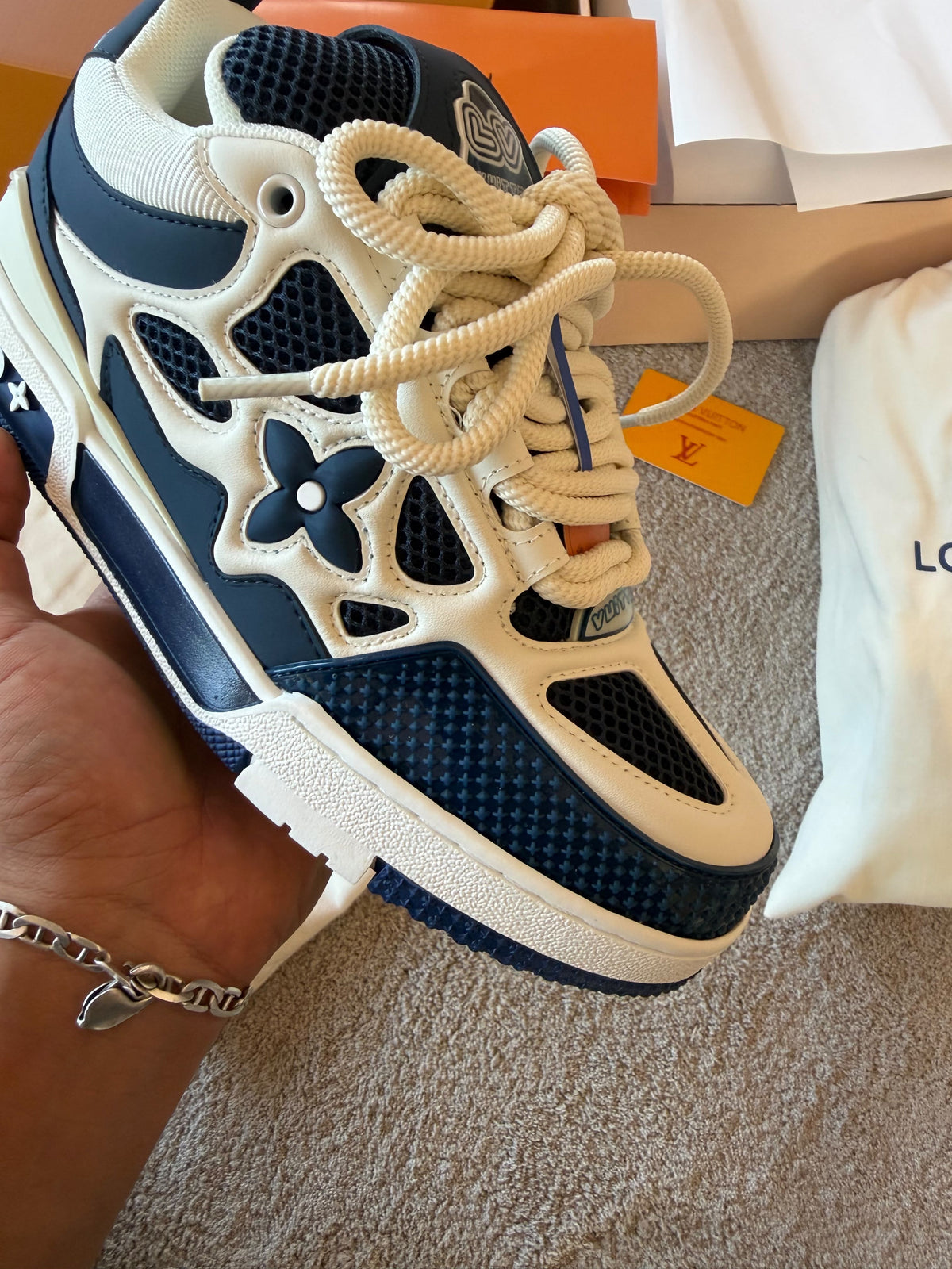 LOUIS VUITTON SKATE 🔥 MODELO NUEVO 🆕 HIGH COPY IDÉNTICO AL ORIGINAL ✅ LA MEJOR CALIDAD QUE HEMOS TRAÍDO ‼️ UNIDADES LIMITADAS 🥵