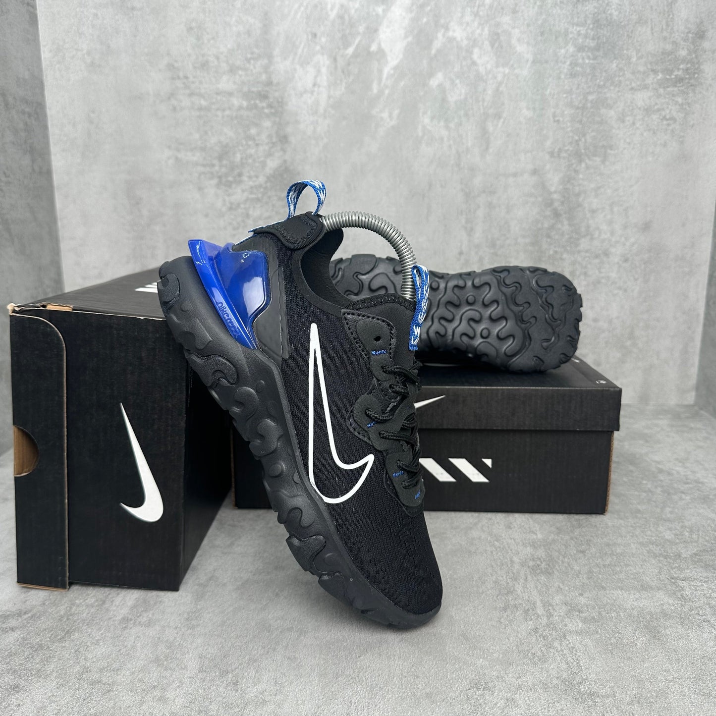 NIKE REACT VISION MX