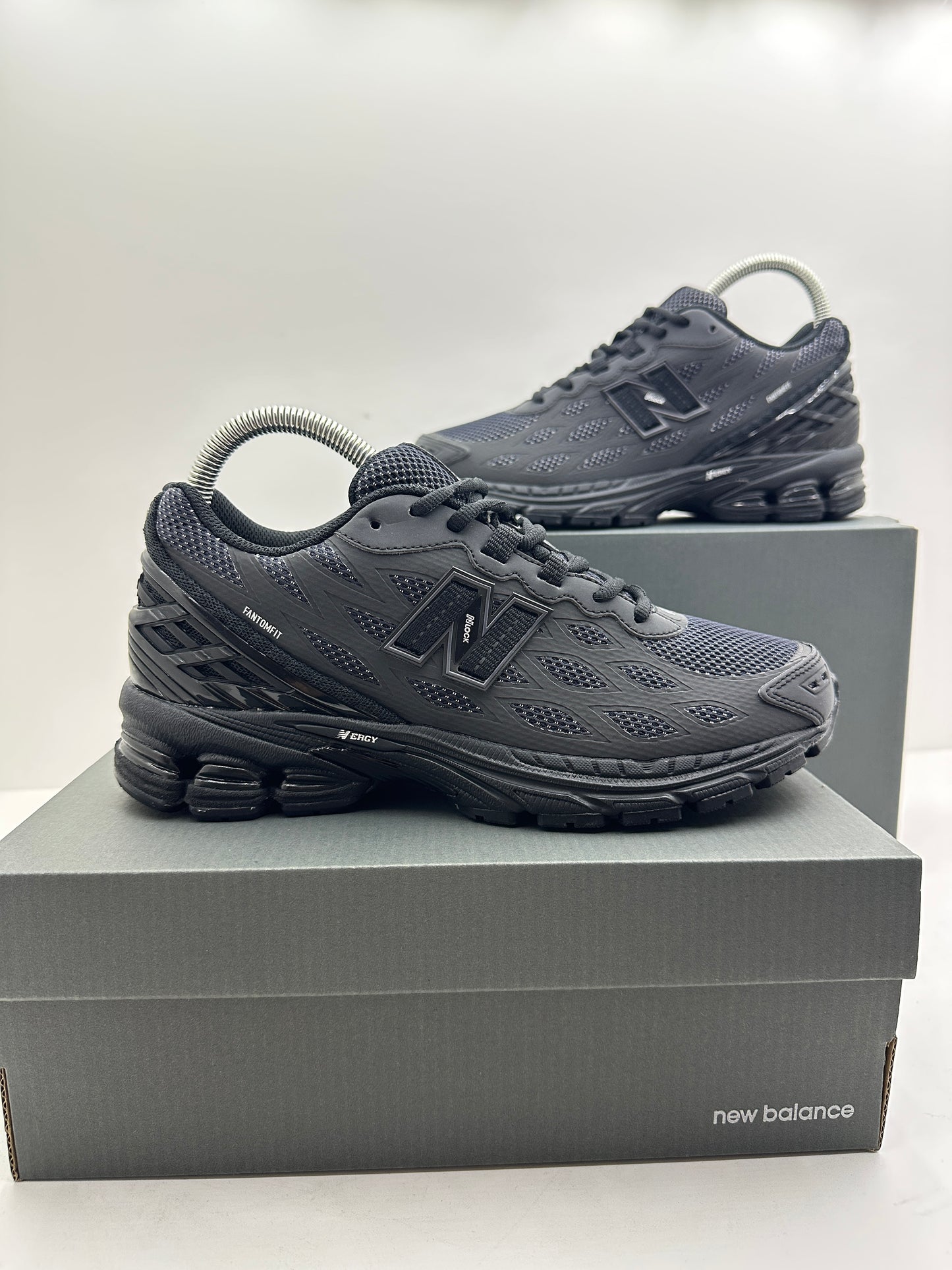 New Balance All Black