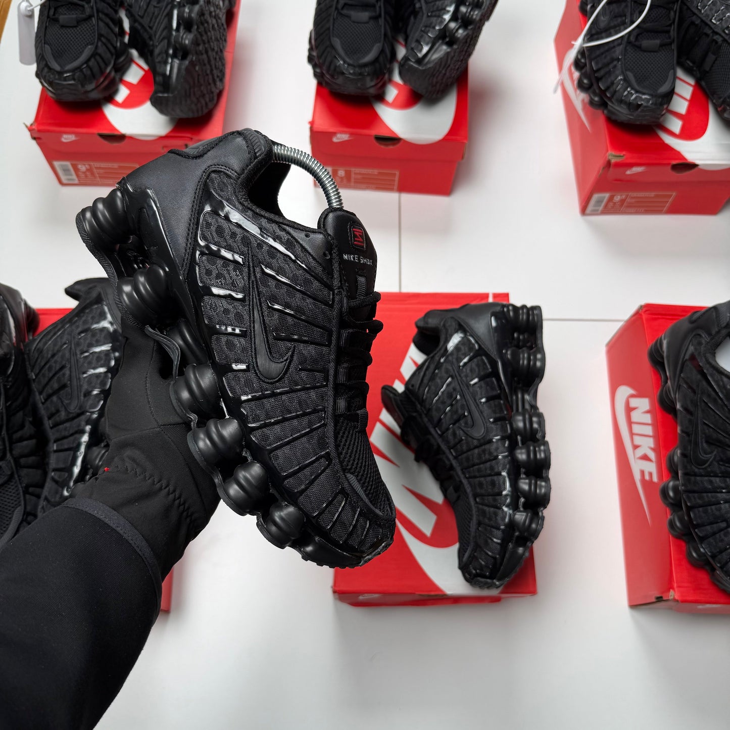 NIKE SHOX TL