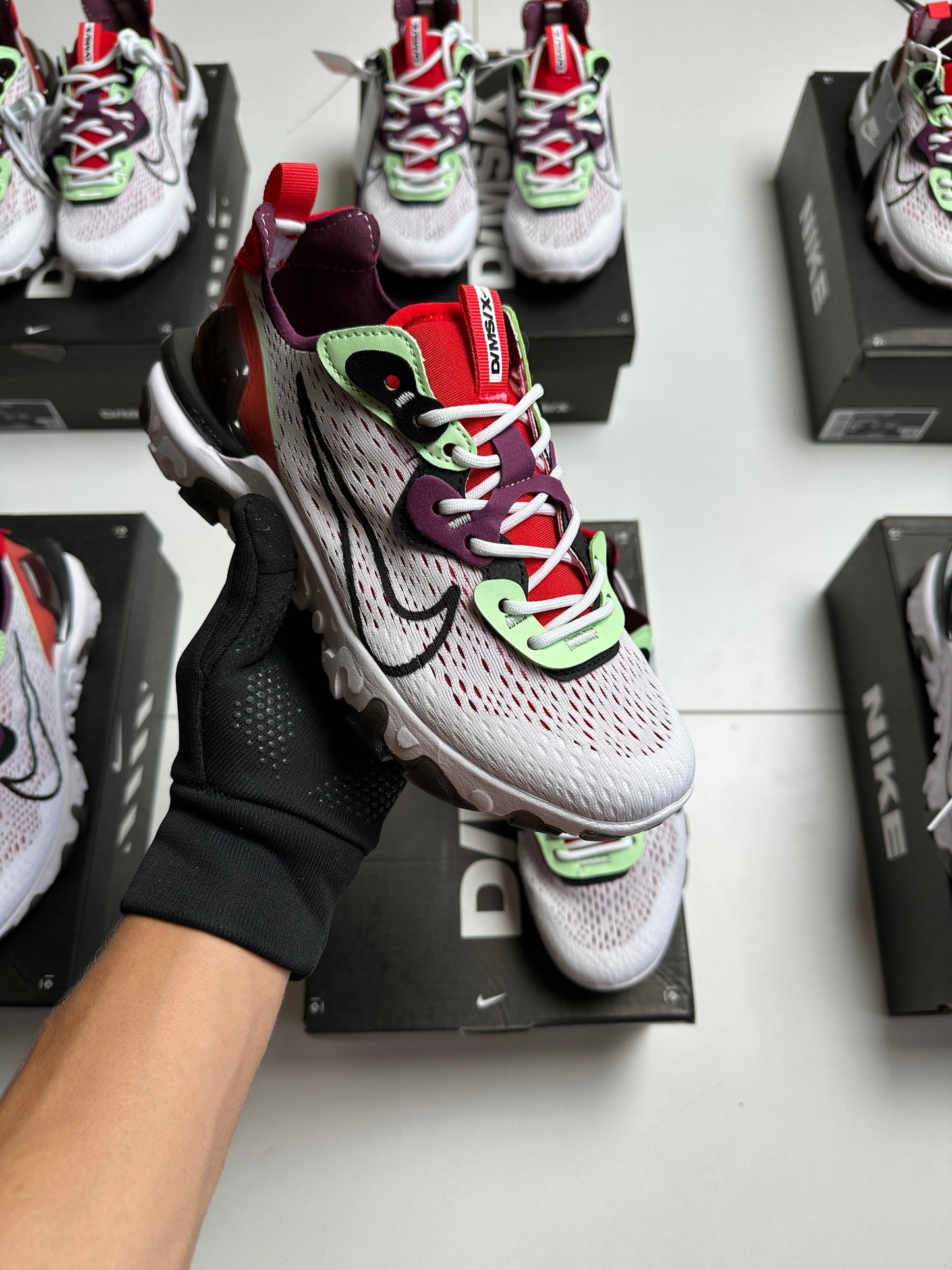 NIKE REACT VISION MX