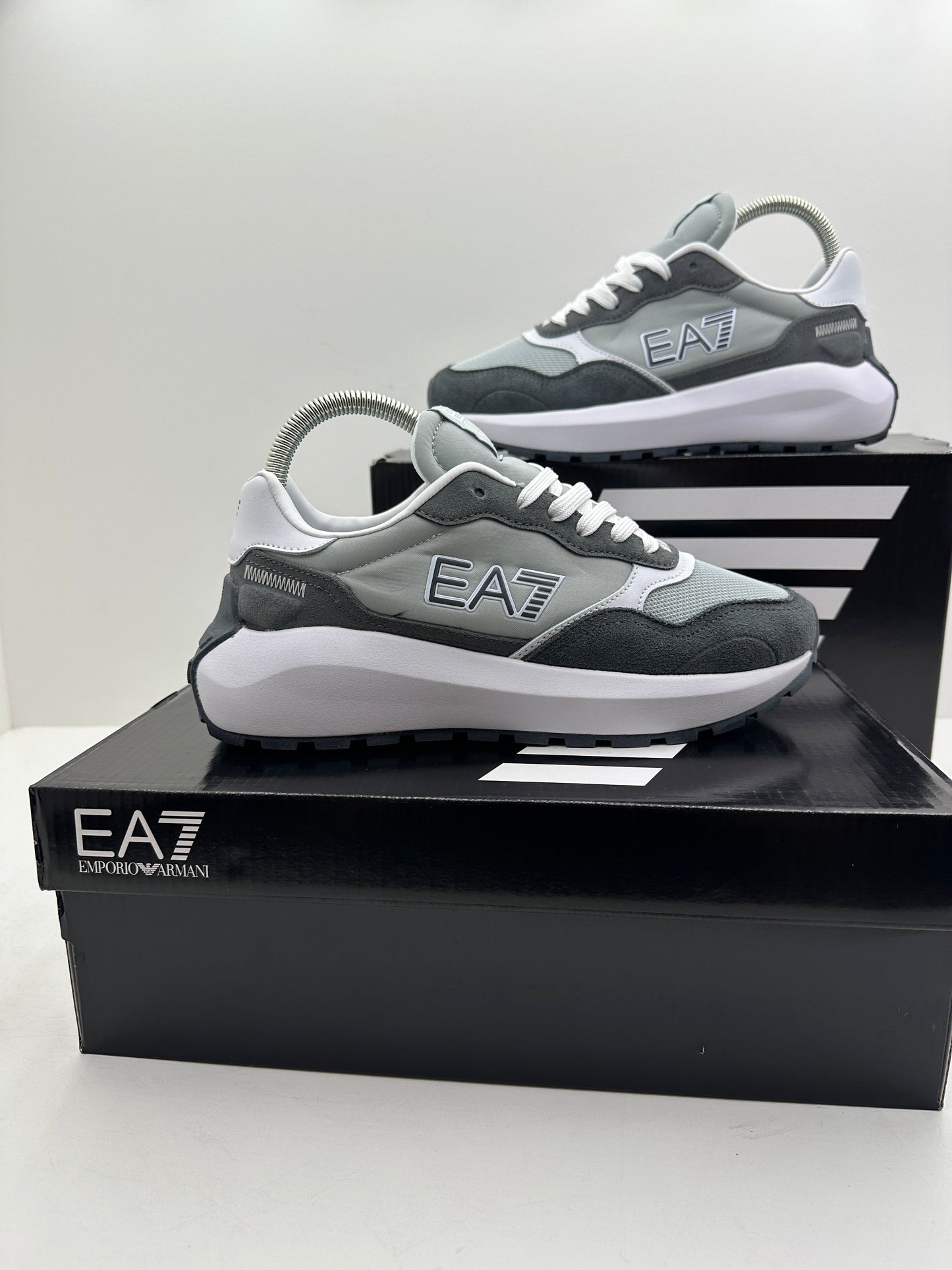 ZAPATILLAS EA7 GREY & WHITE