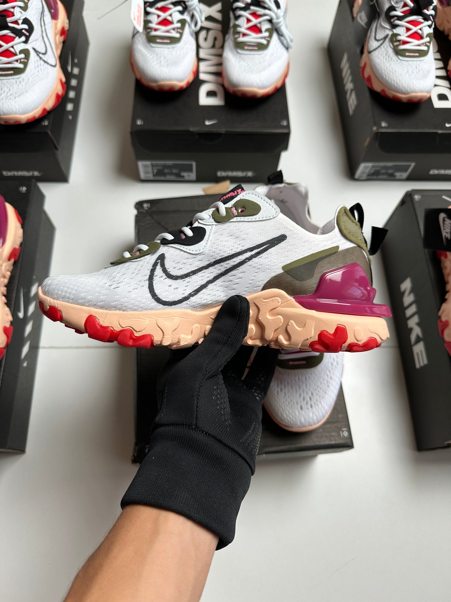 NIKE REACT VISION MX