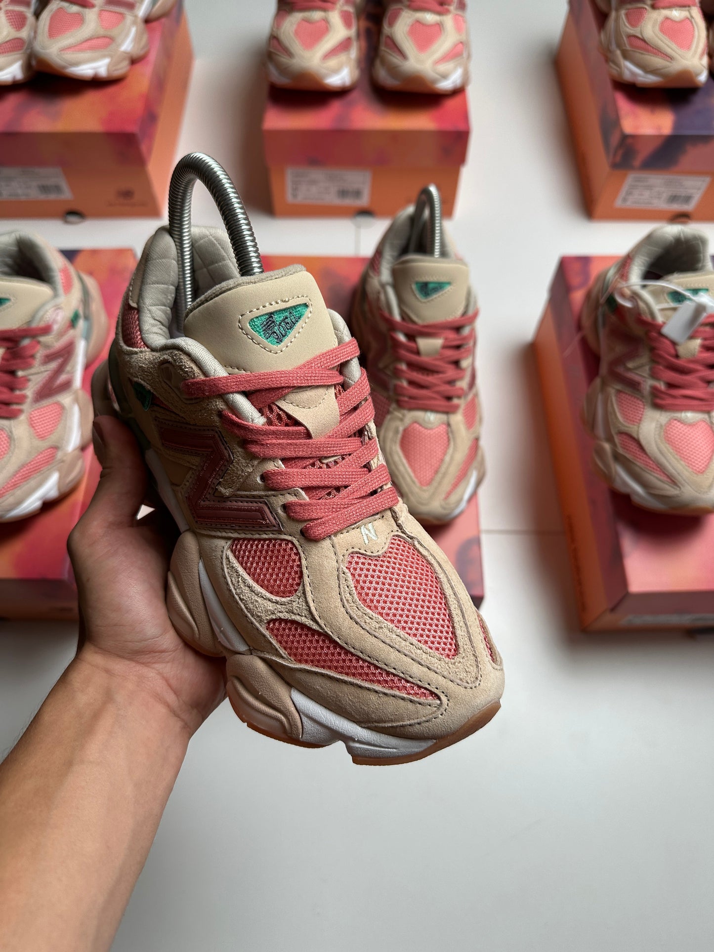 NEW BALANCE 9060
