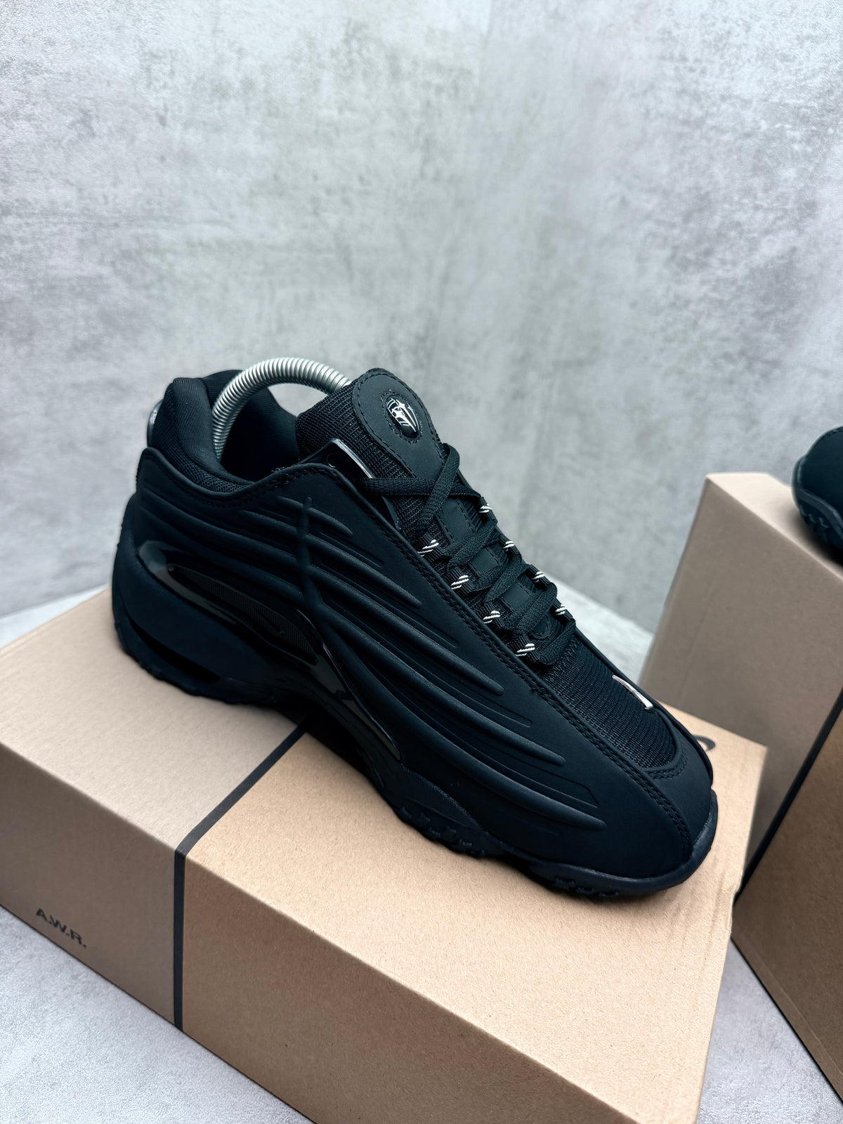NIKE NOCTA HOT STEP ll