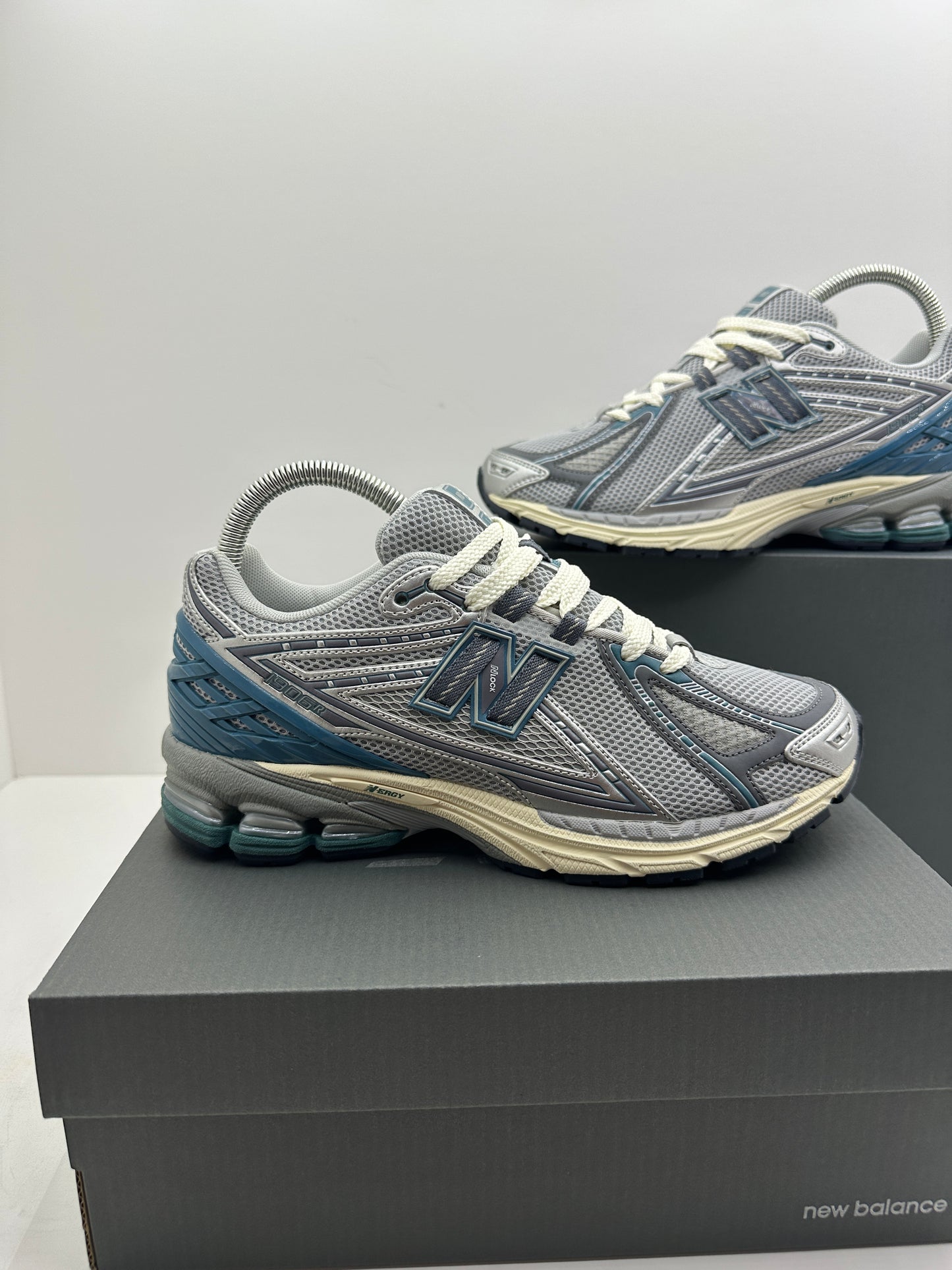 New Balance Grey & Blue