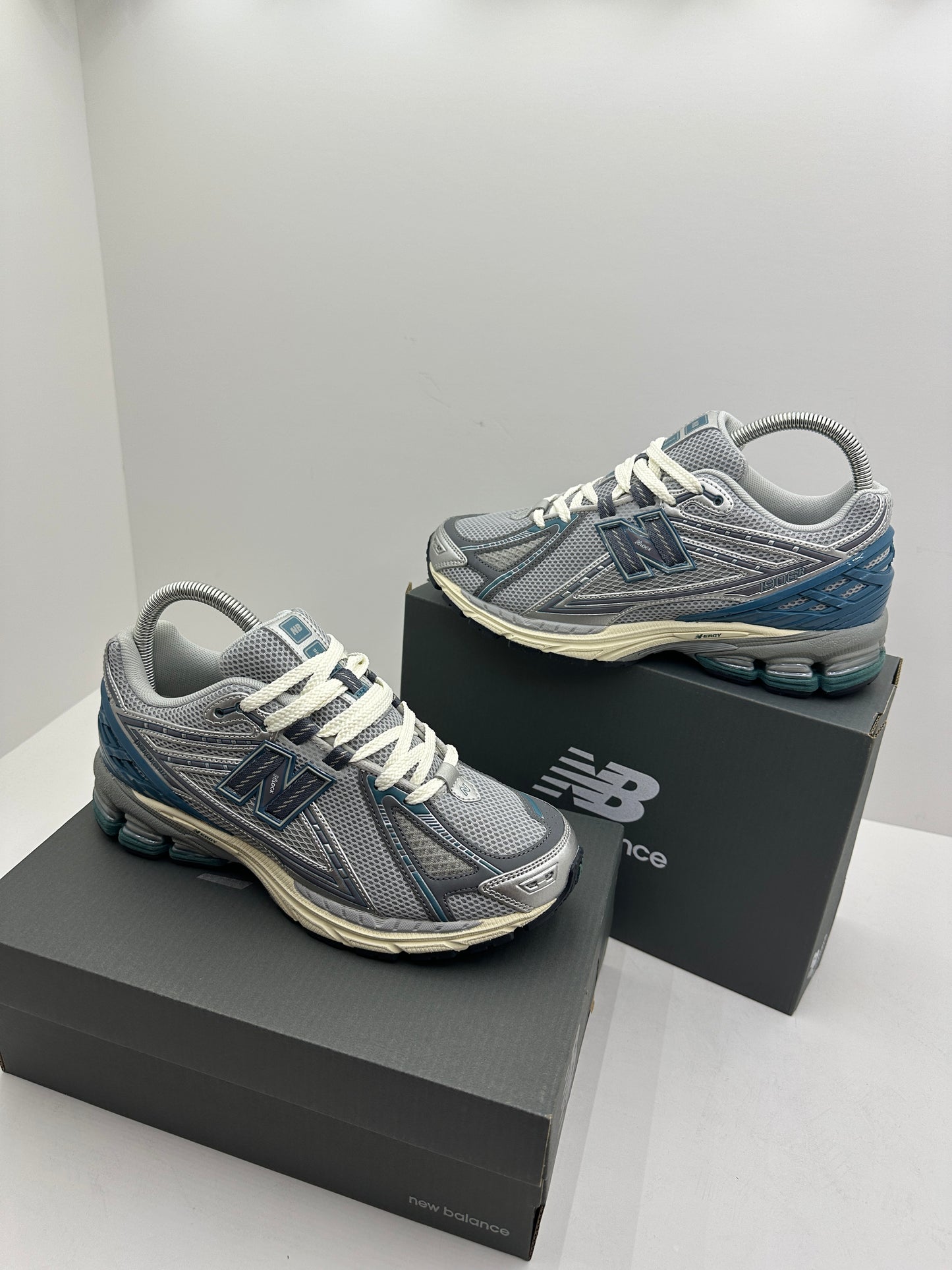 New Balance Grey & Blue