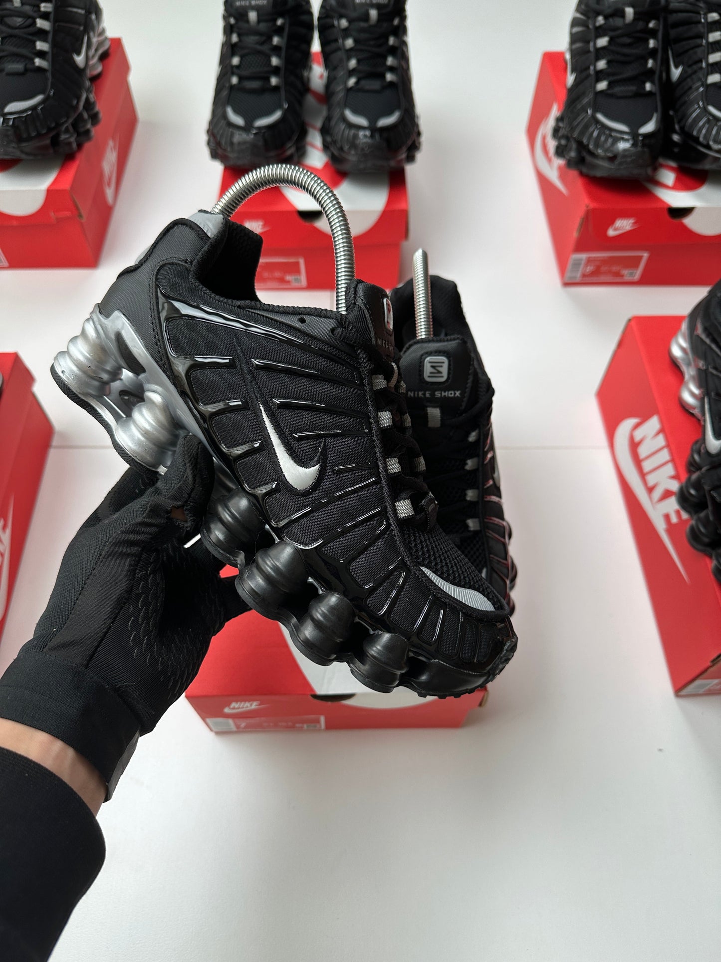 NIKE SHOX TL