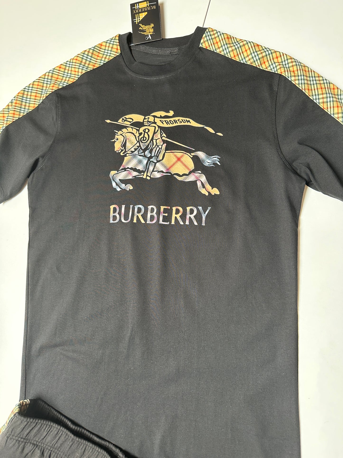Pack Conjunto Burberry + Nike Tn
