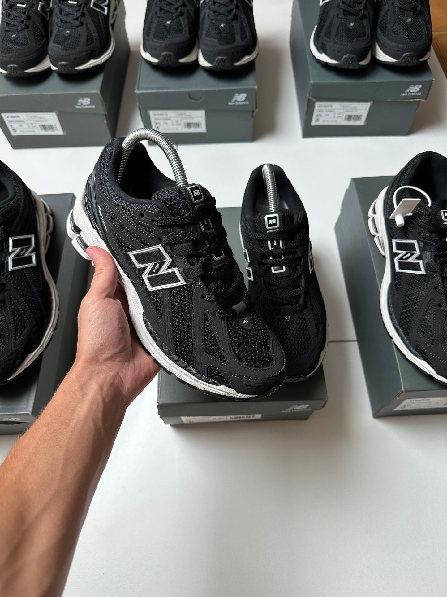 NEW BALANCE 1096R