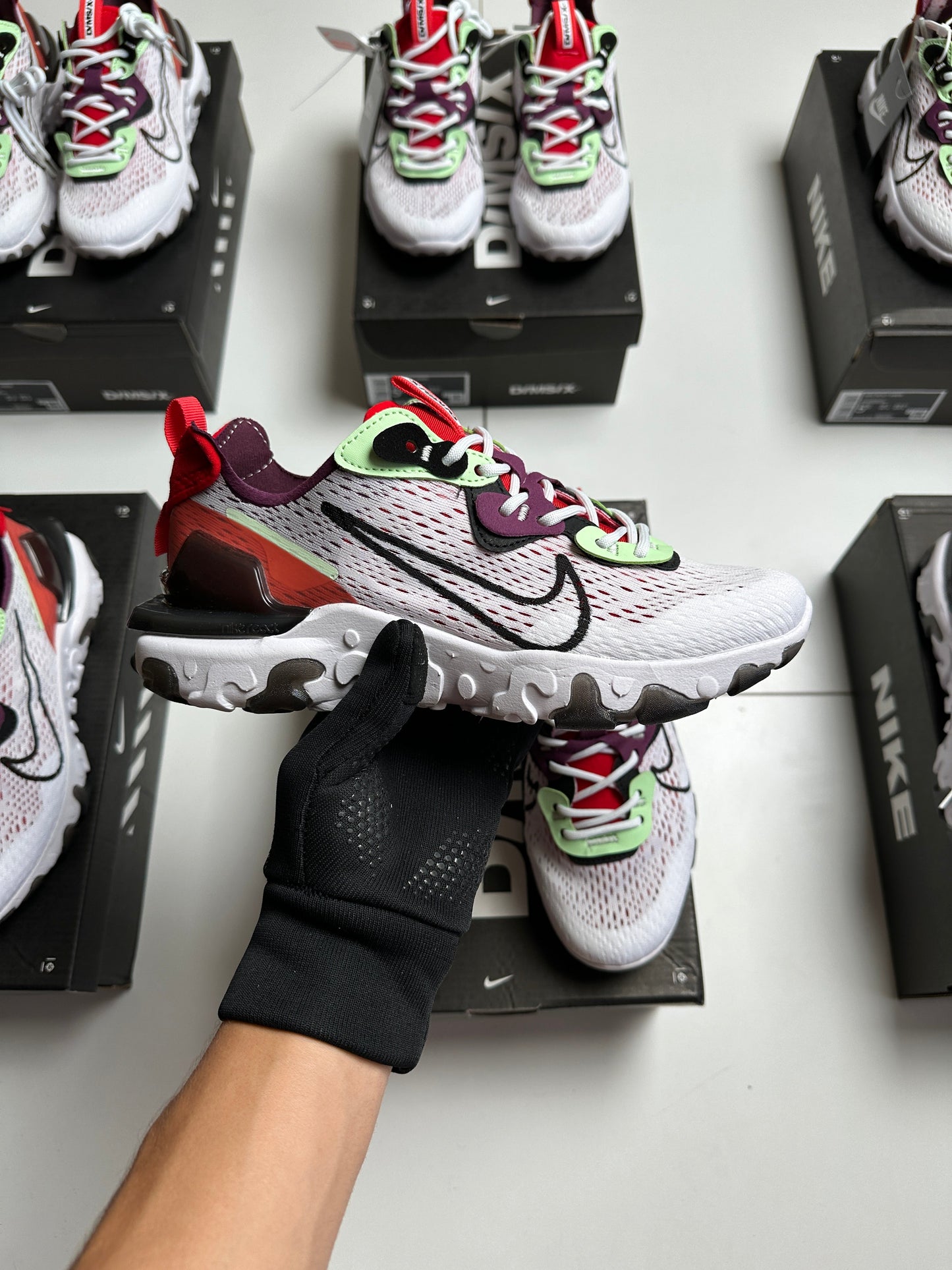 NIKE REACT VISION MX