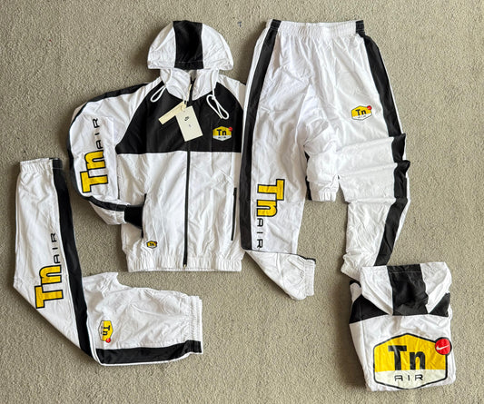 Chandal Nike 2025