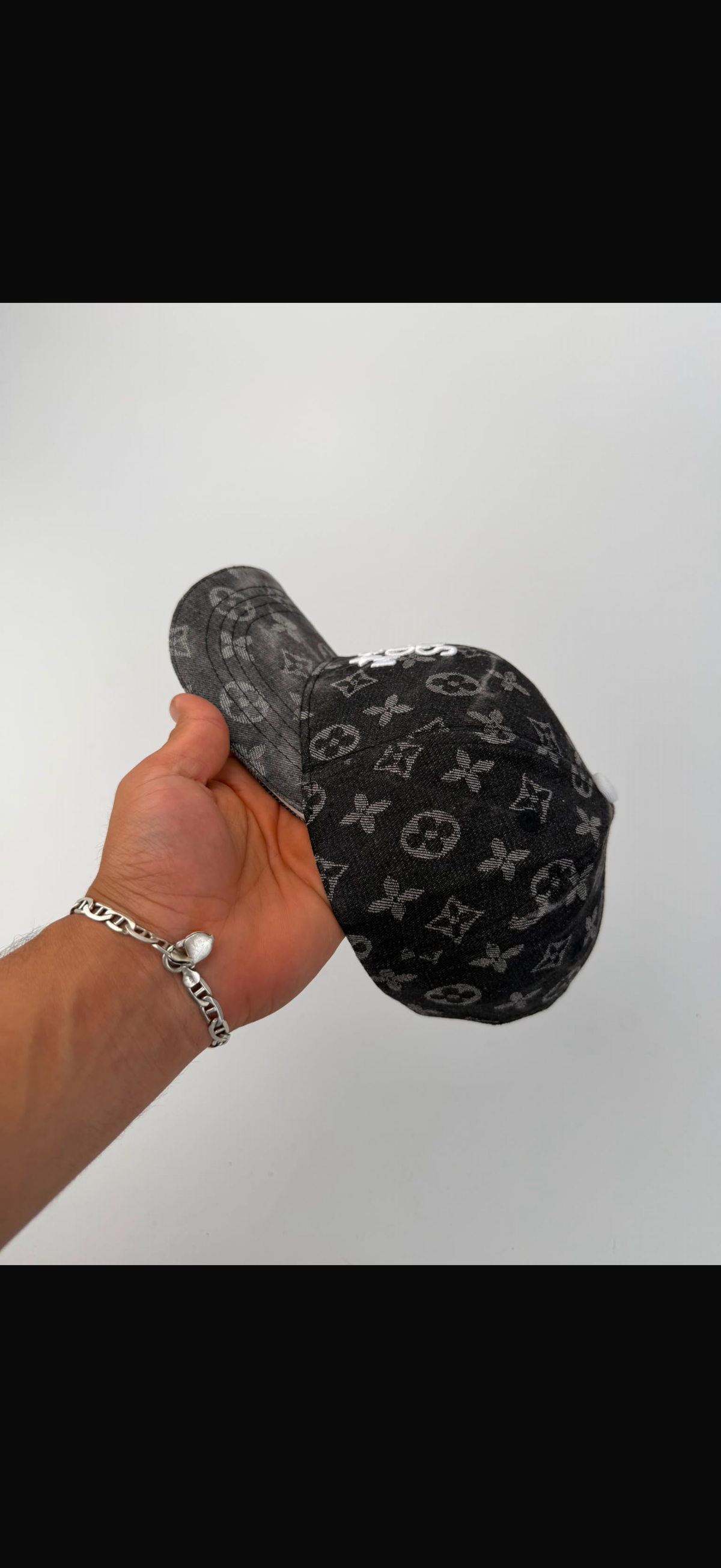 GORRA LOUIS VUITTON BLACK DENIM