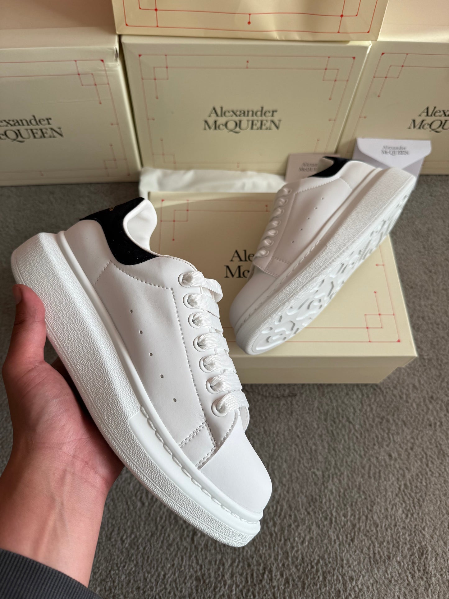 ALEXANDER MCQUEEN