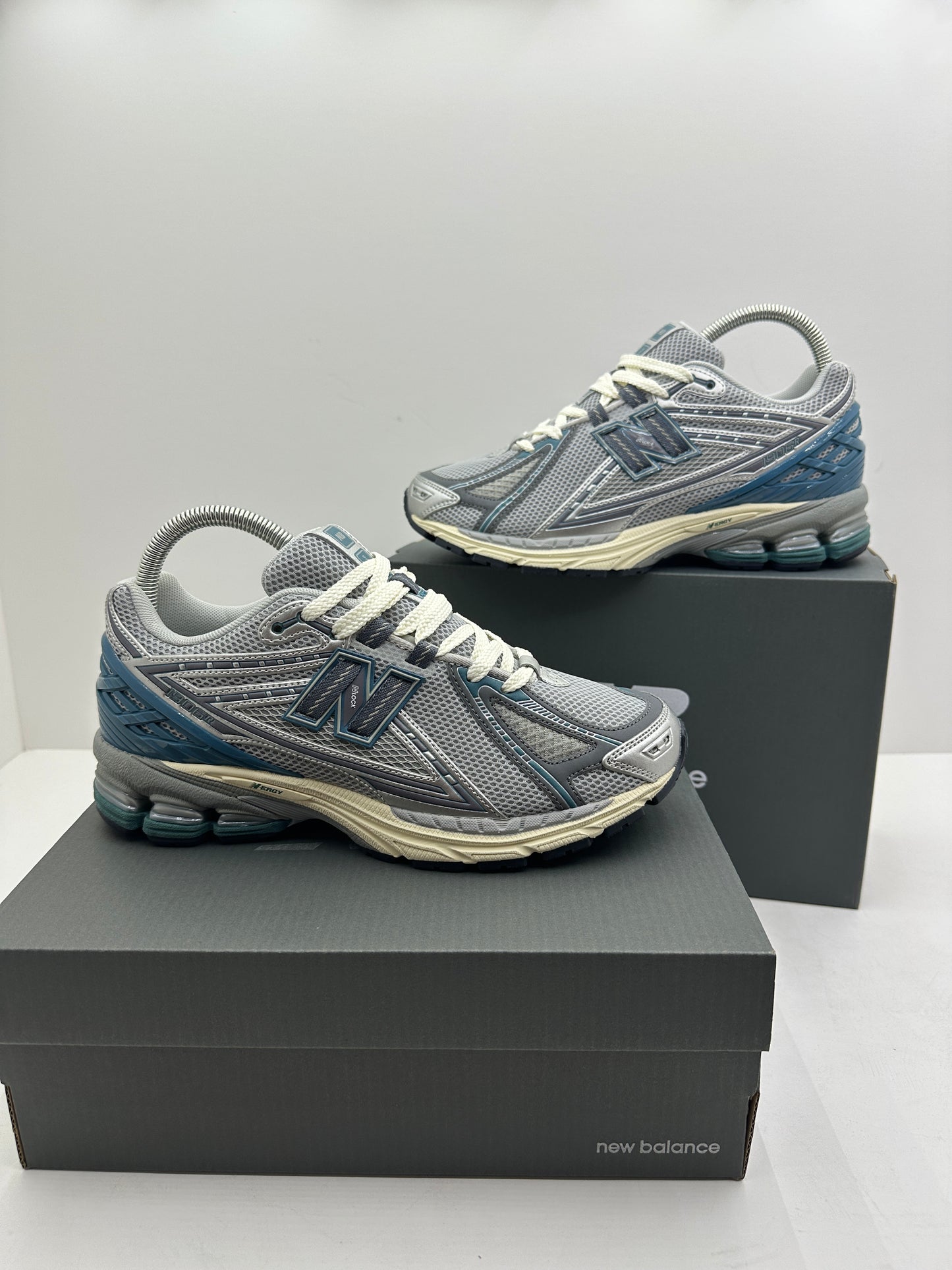 New Balance Grey & Blue