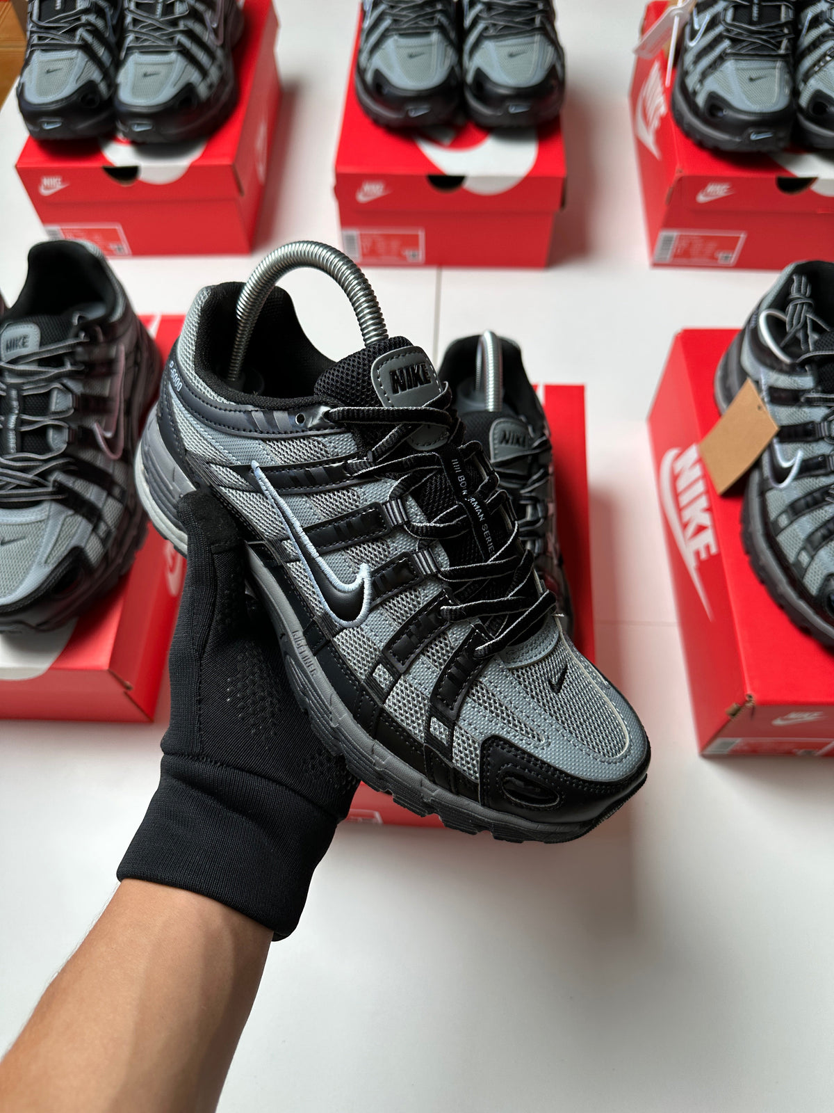 NIKE P6000 GREY BLACK