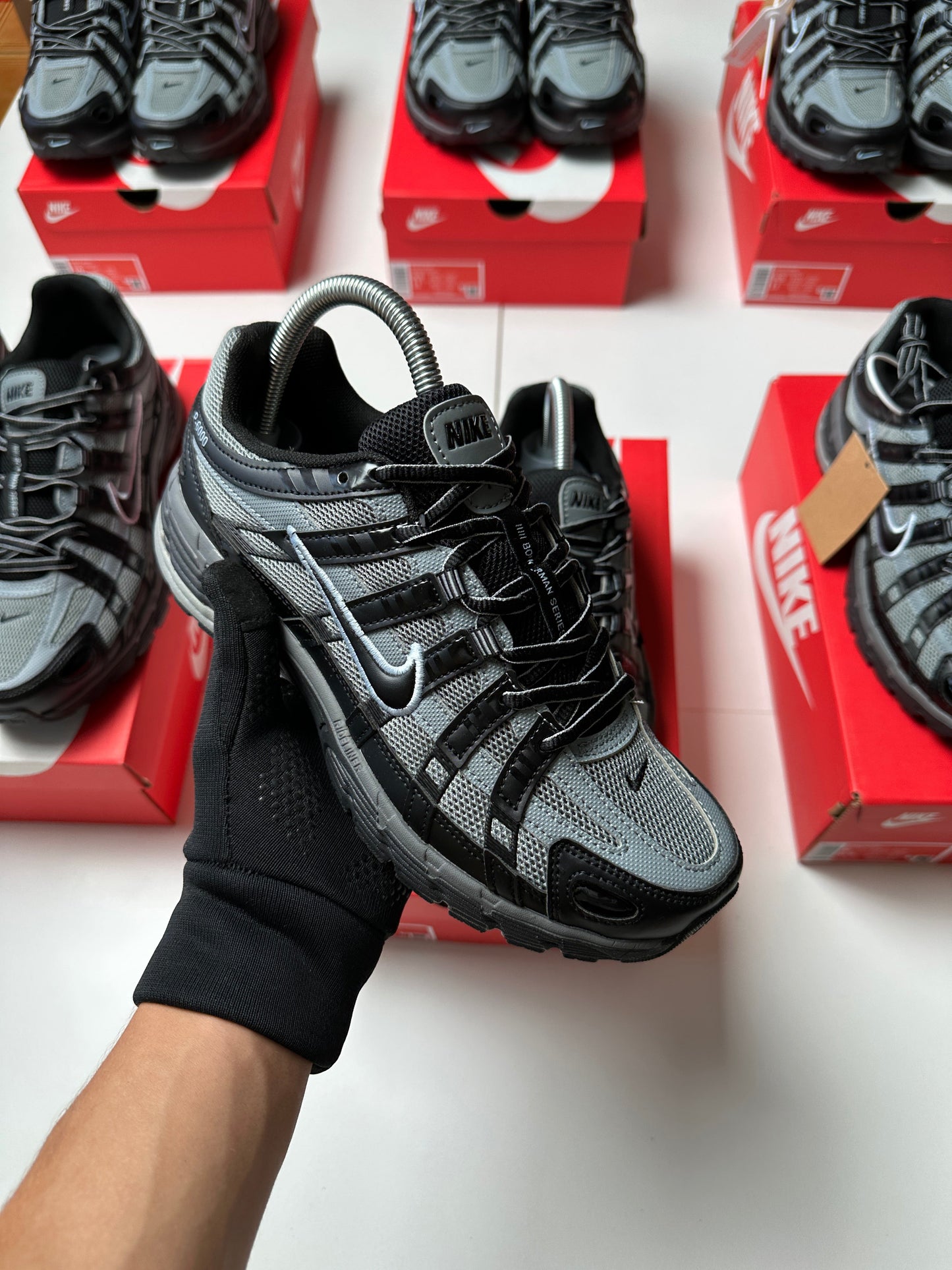 NIKE P6000 GREY BLACK