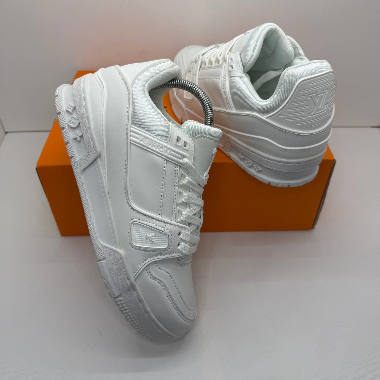 Louis Vuitton Trainer All White