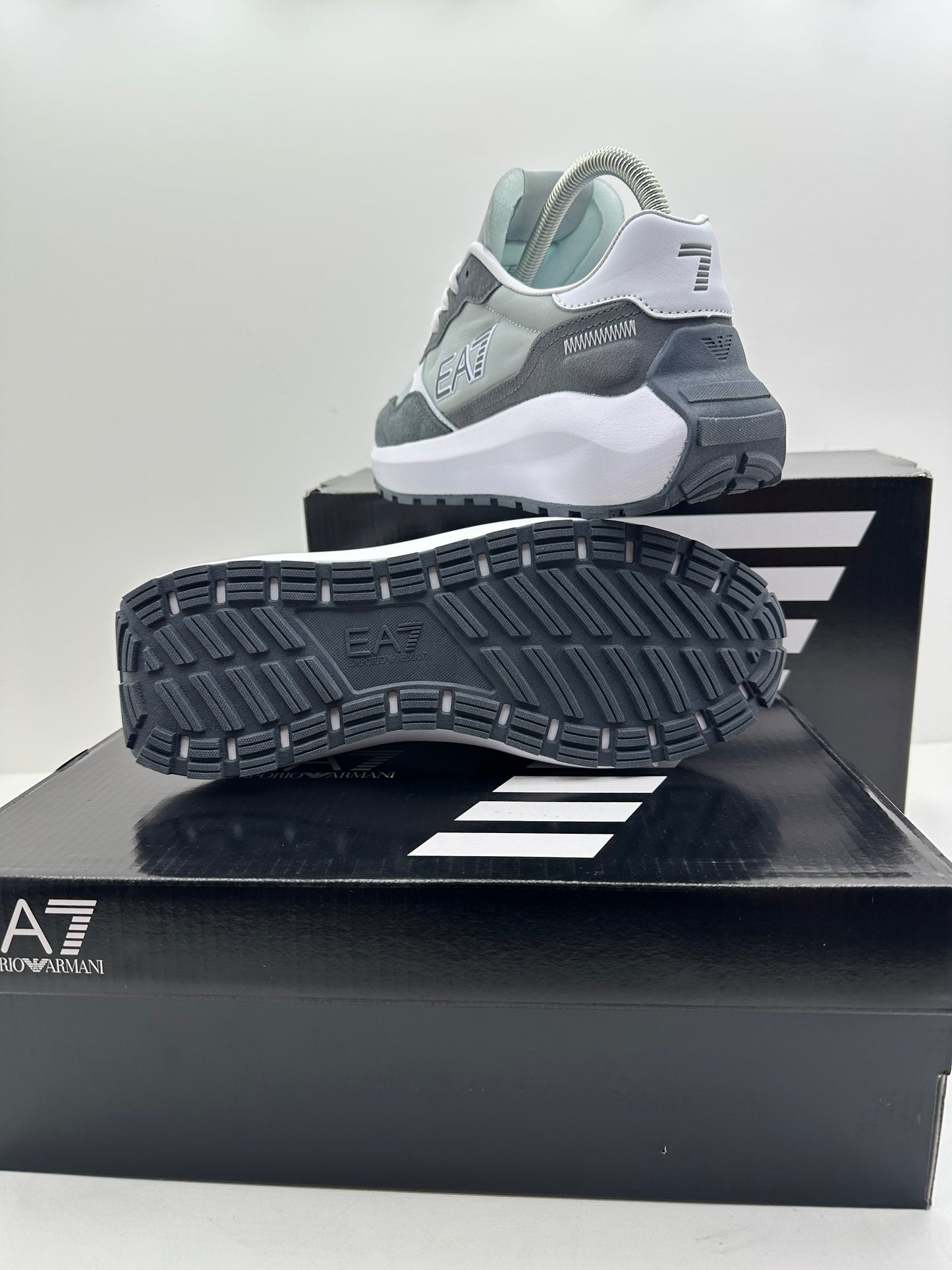 ZAPATILLAS EA7 GREY & WHITE