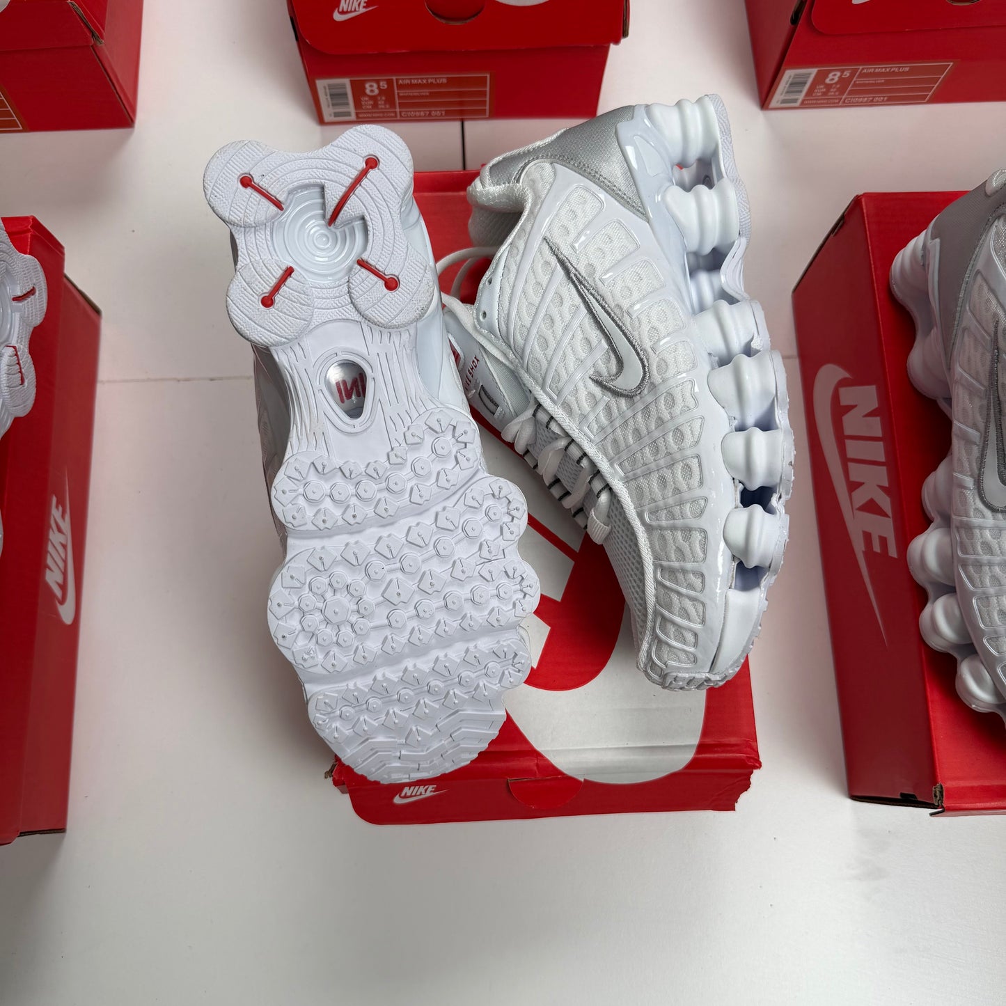 NIKE SHOX TL