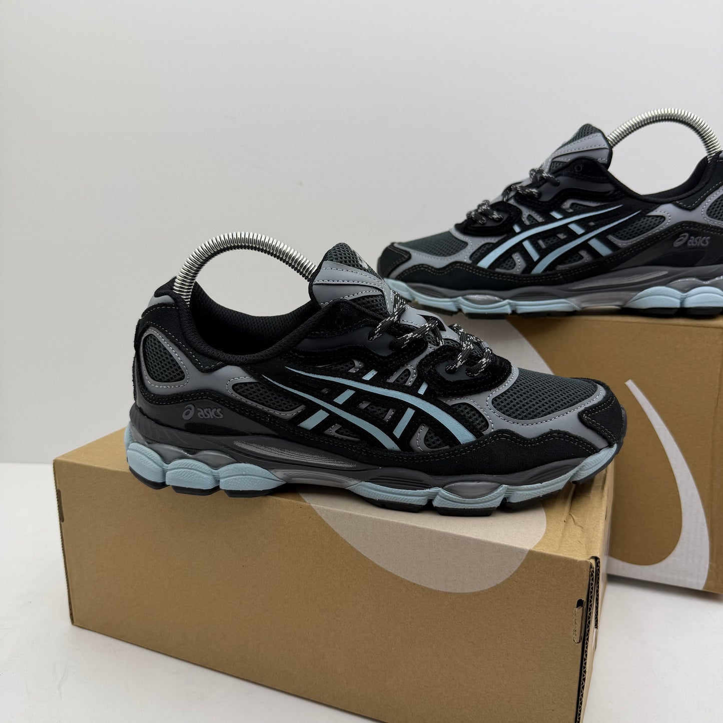 Asics Quantum Gel
