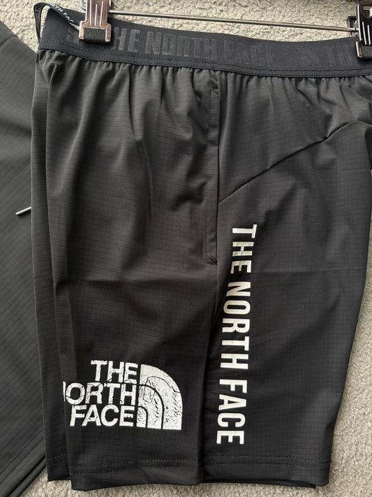 Conjunto Corto The North Face 2025