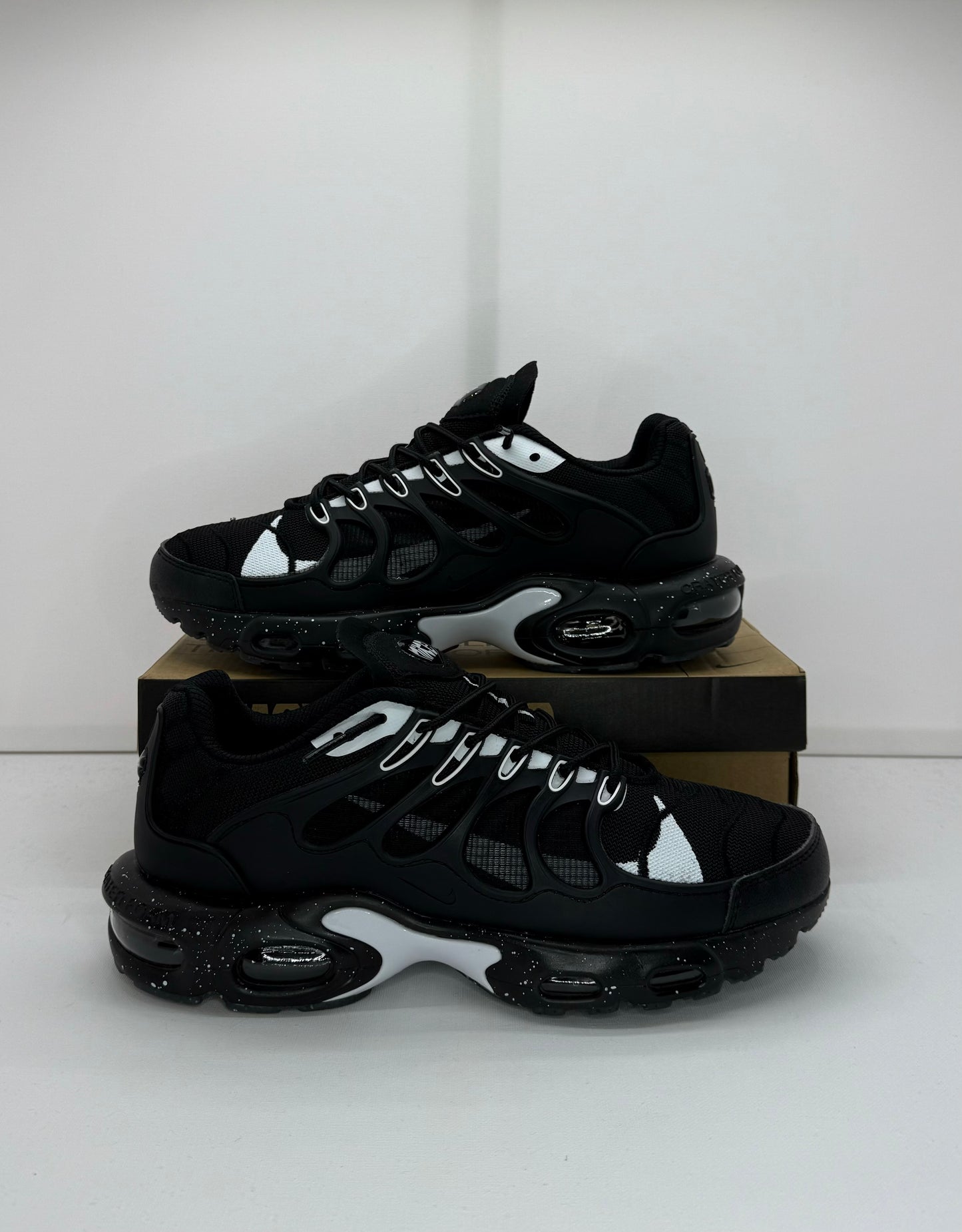 Nike Terrascape Black White