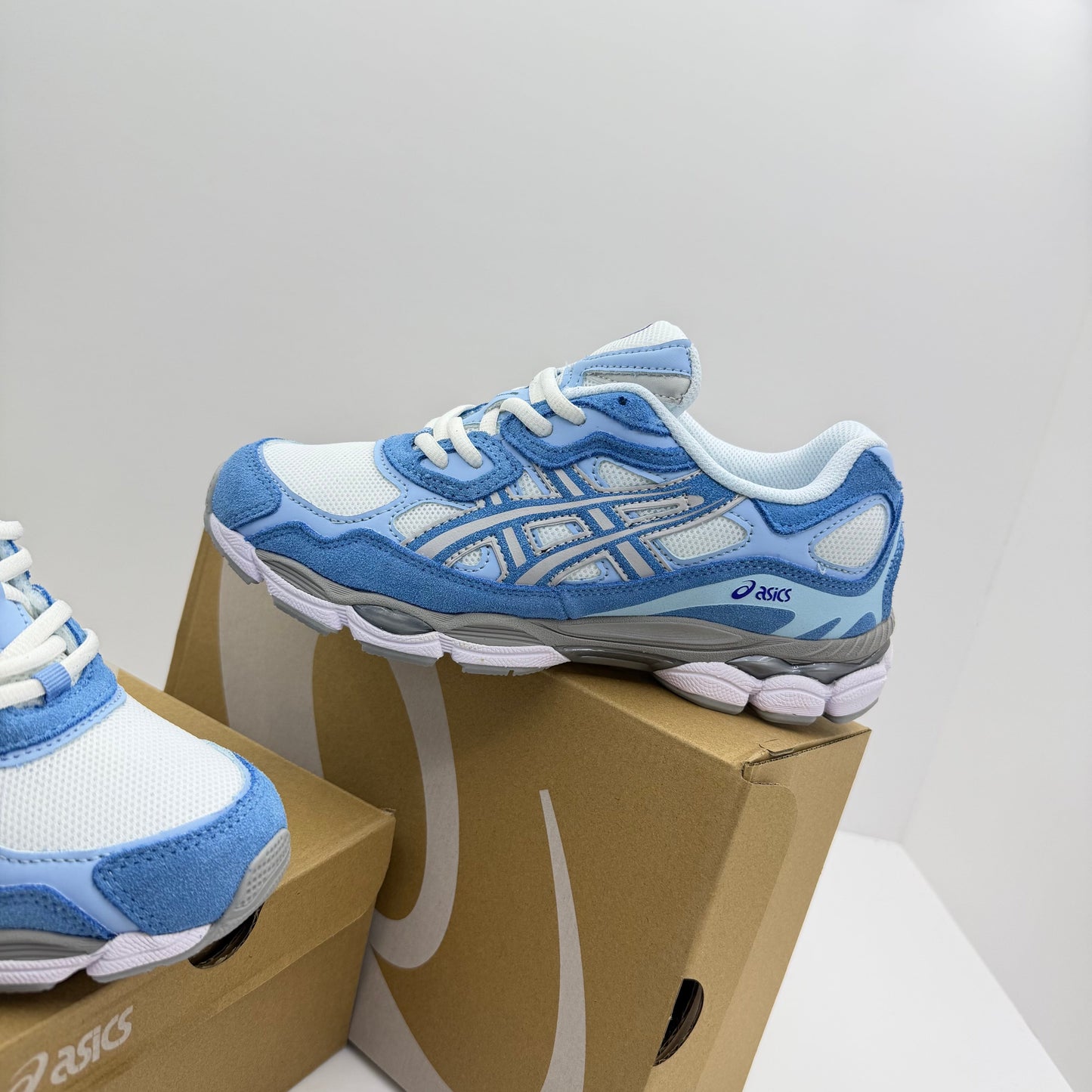 Asics Quantum Gel