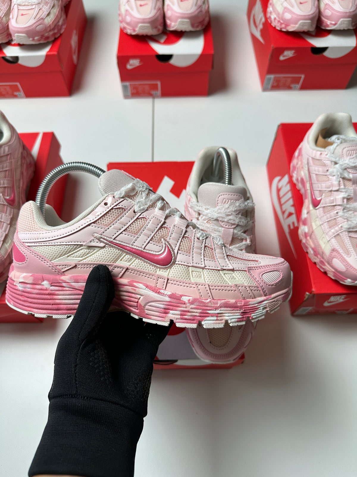 NIKE P6000 ALL PINK