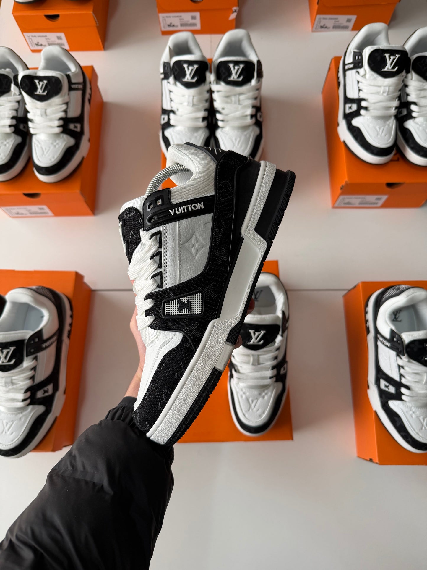 LOUIS VUITTON TRAINER