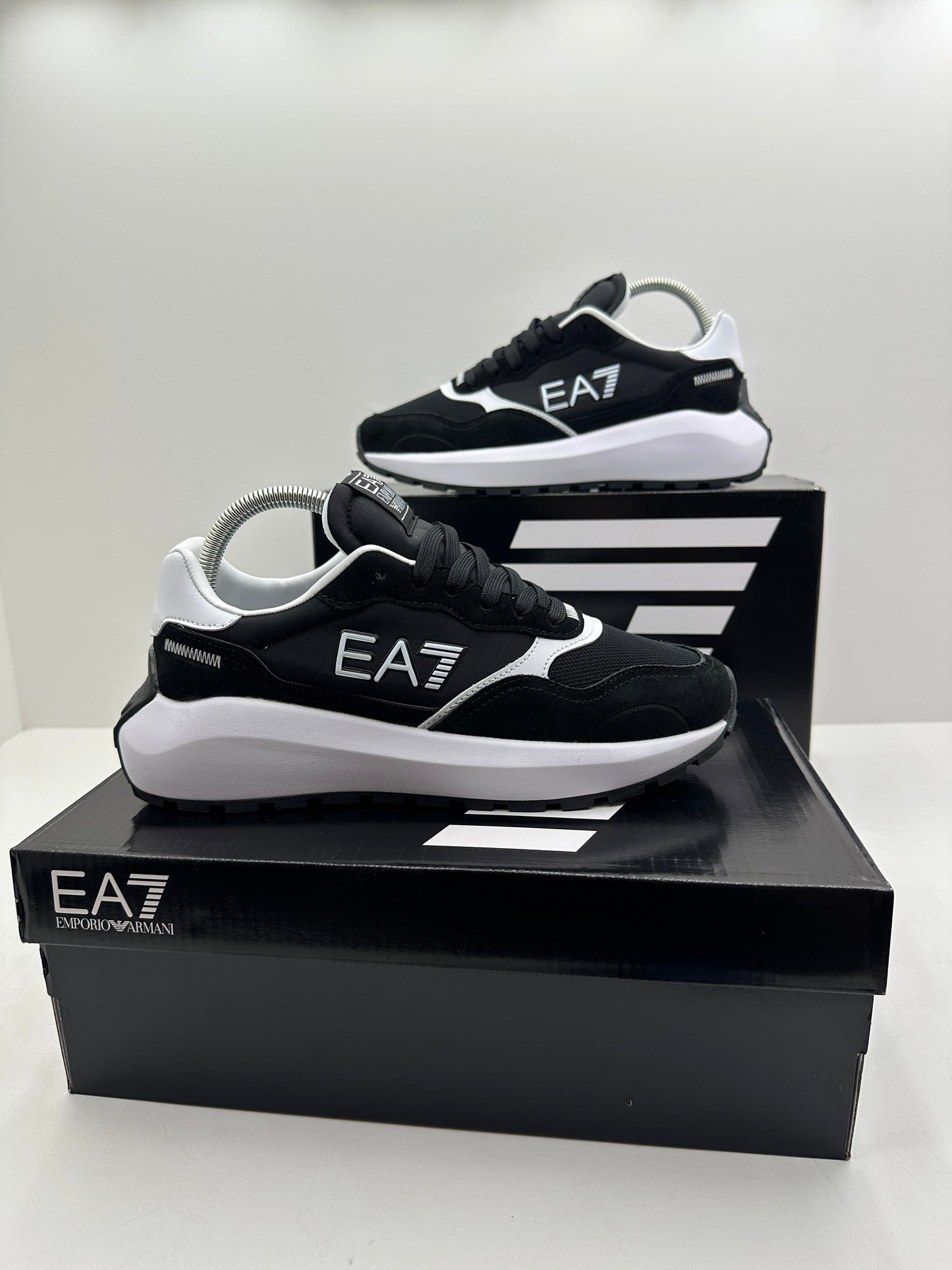 ZAPATILLAS EA7 BLACK & WHITW