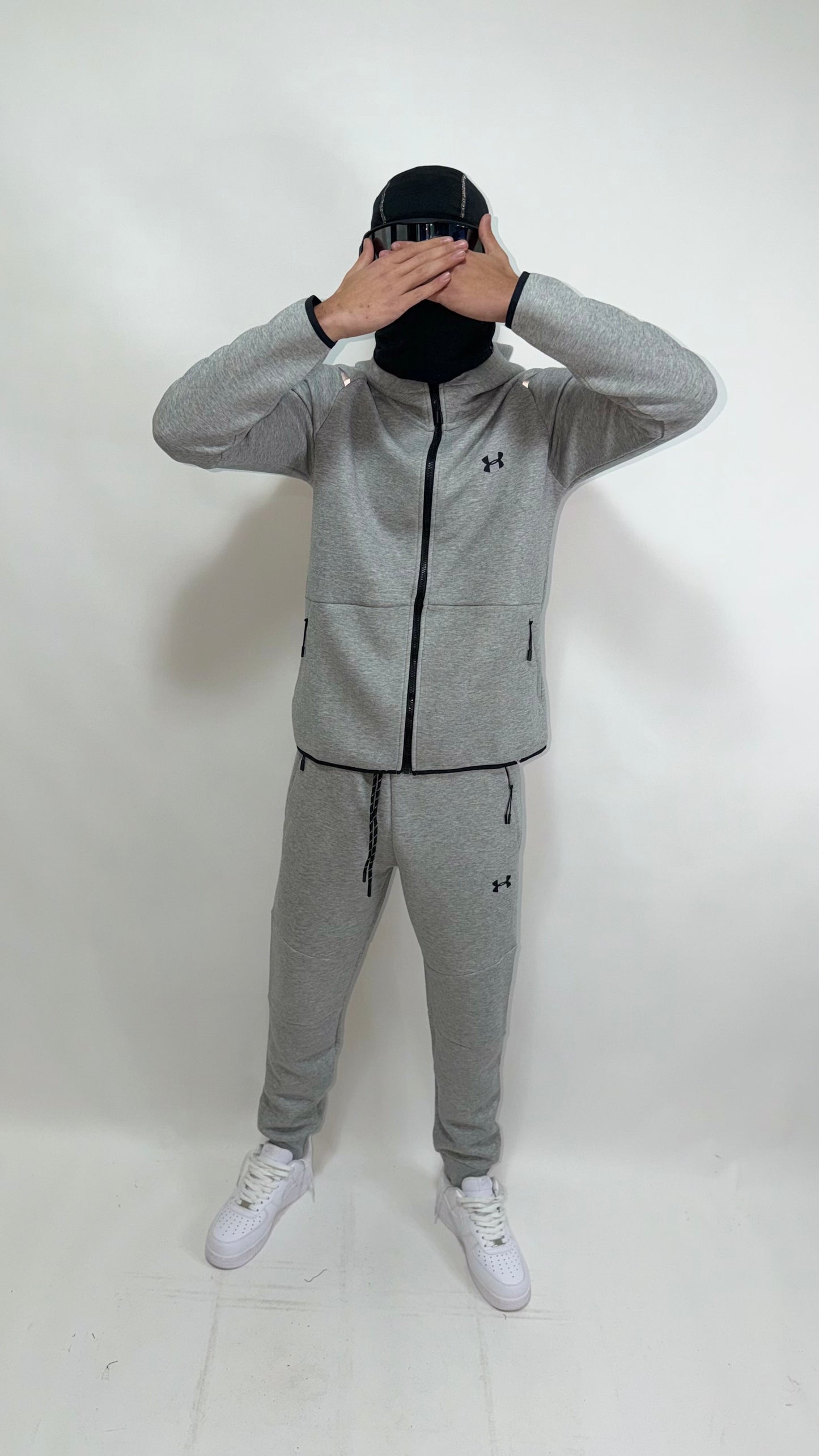 CHANDAL UNDER ARMOUR