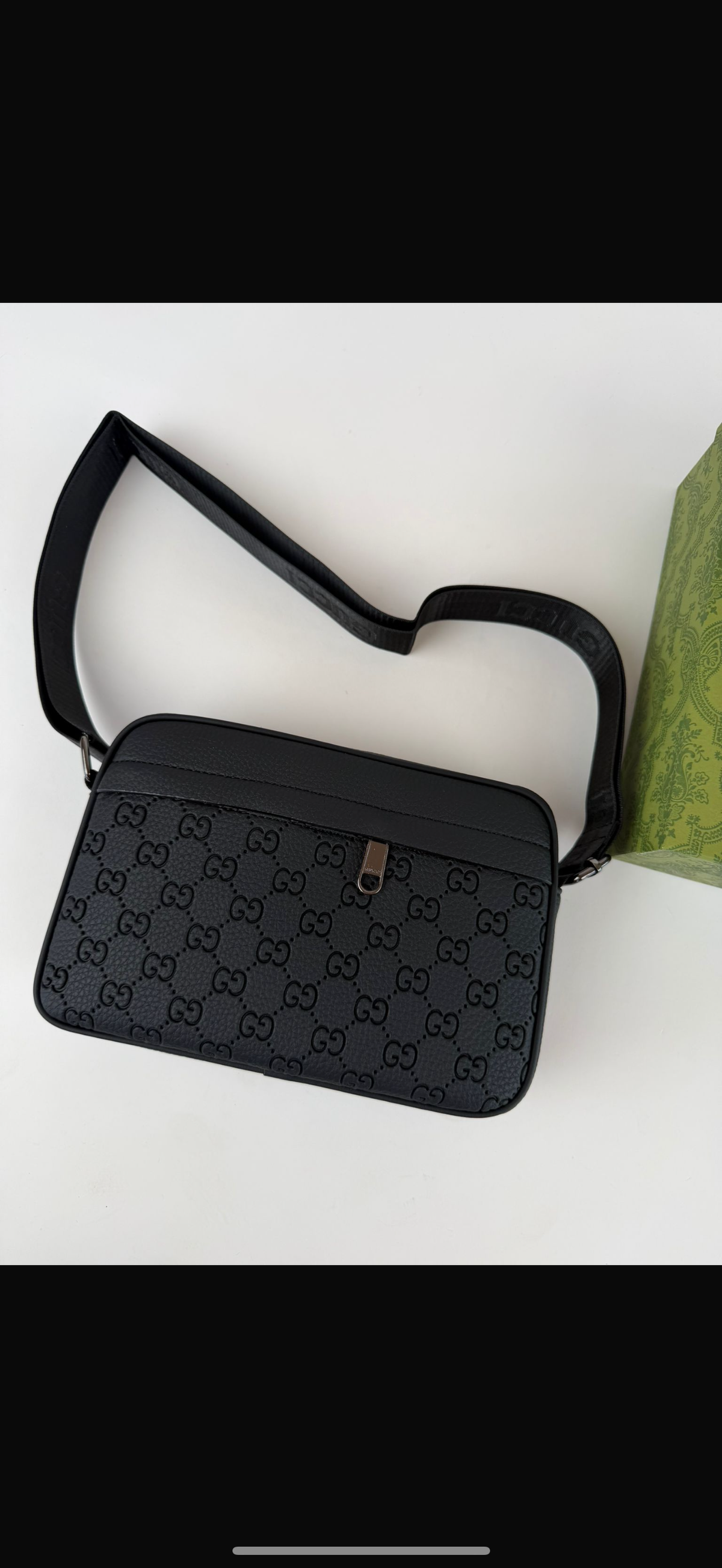 BOLSO GUCCI GG EMBLEM BLACK