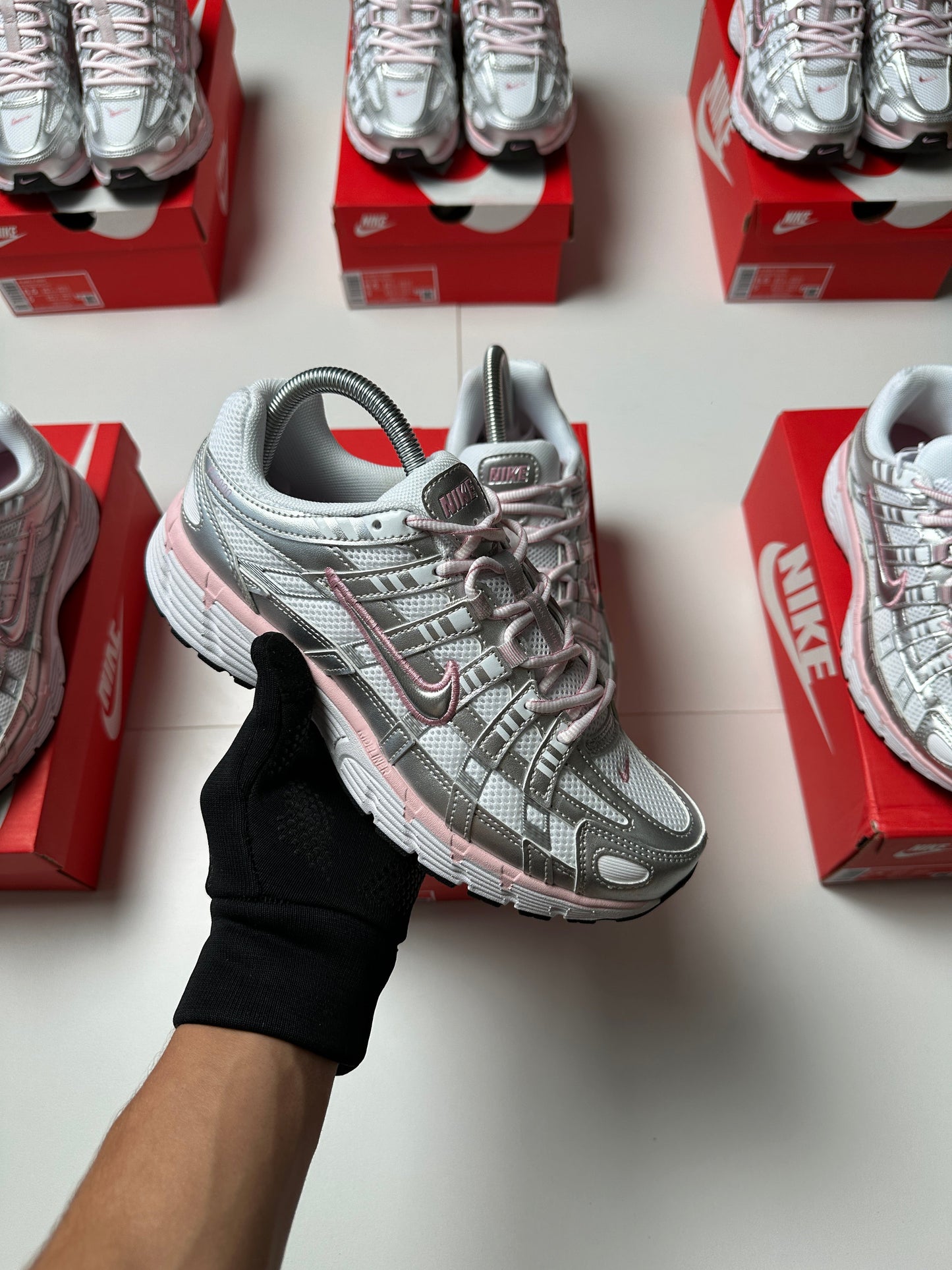 NIKE P6000 WHITE PINK