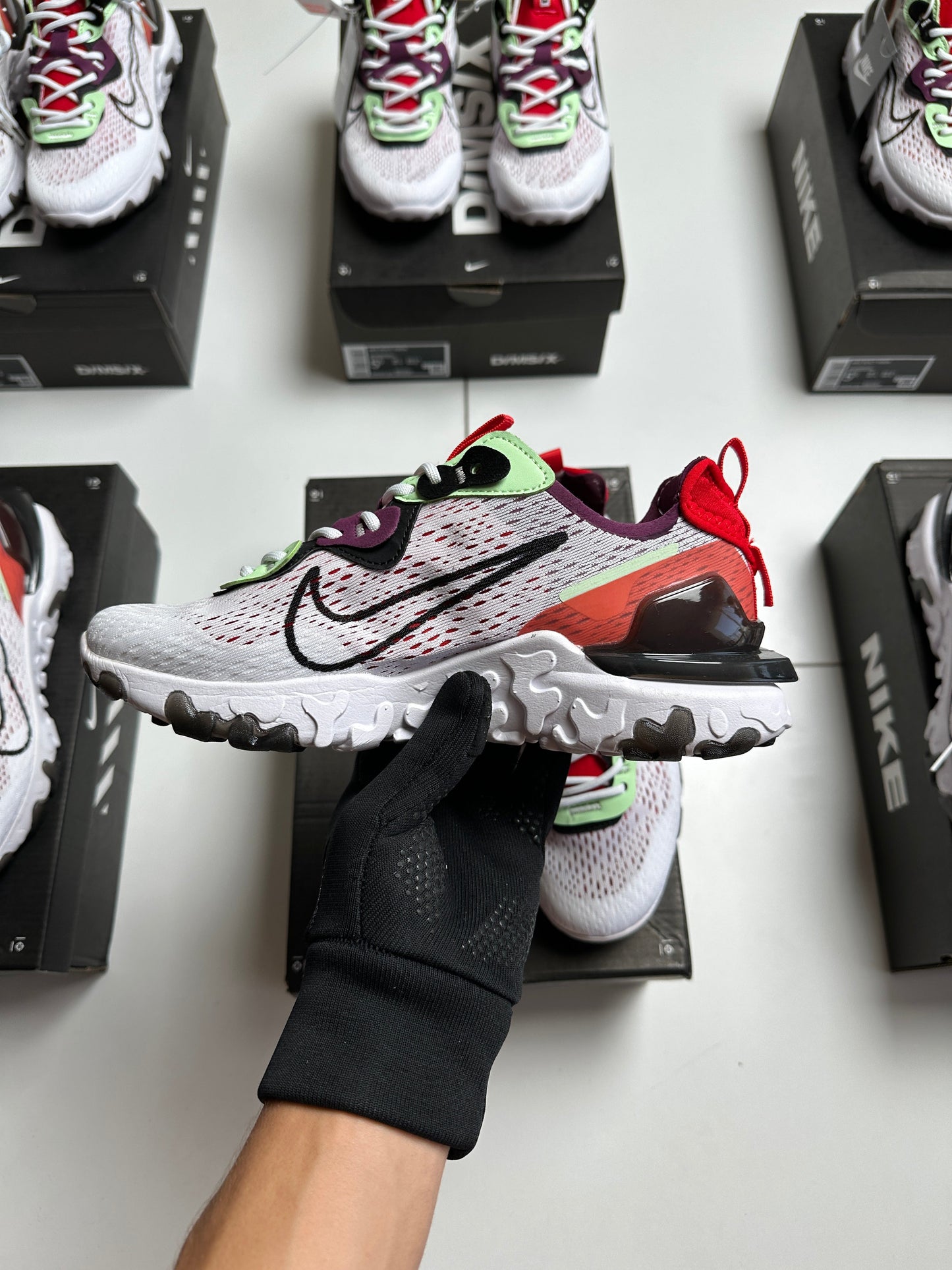 NIKE REACT VISION MX