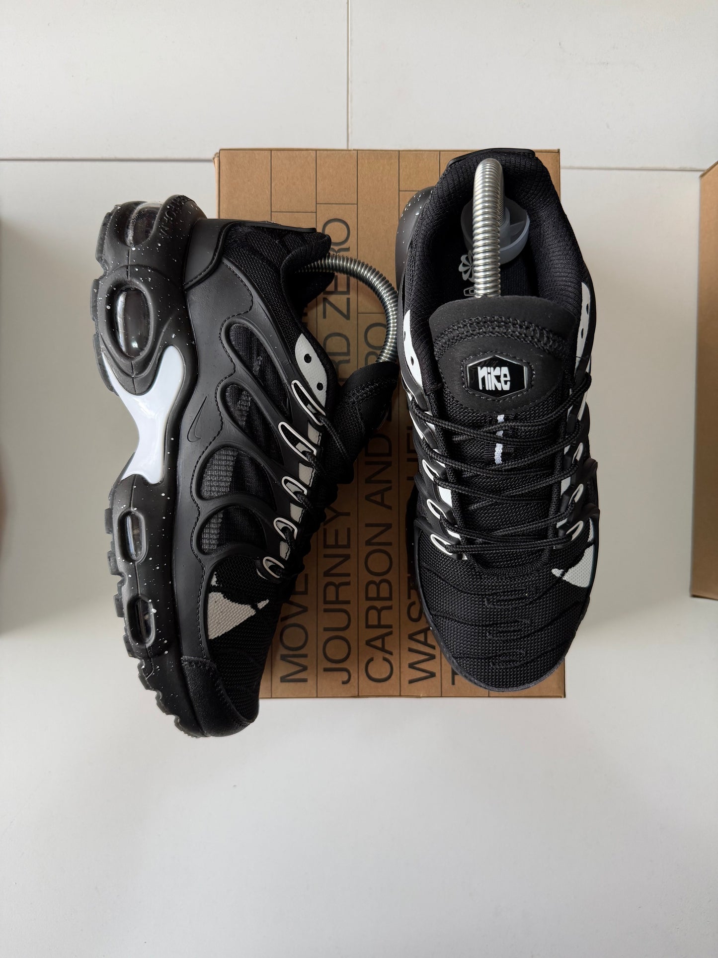 NIKE TERRASCAPE BLACK WHITE