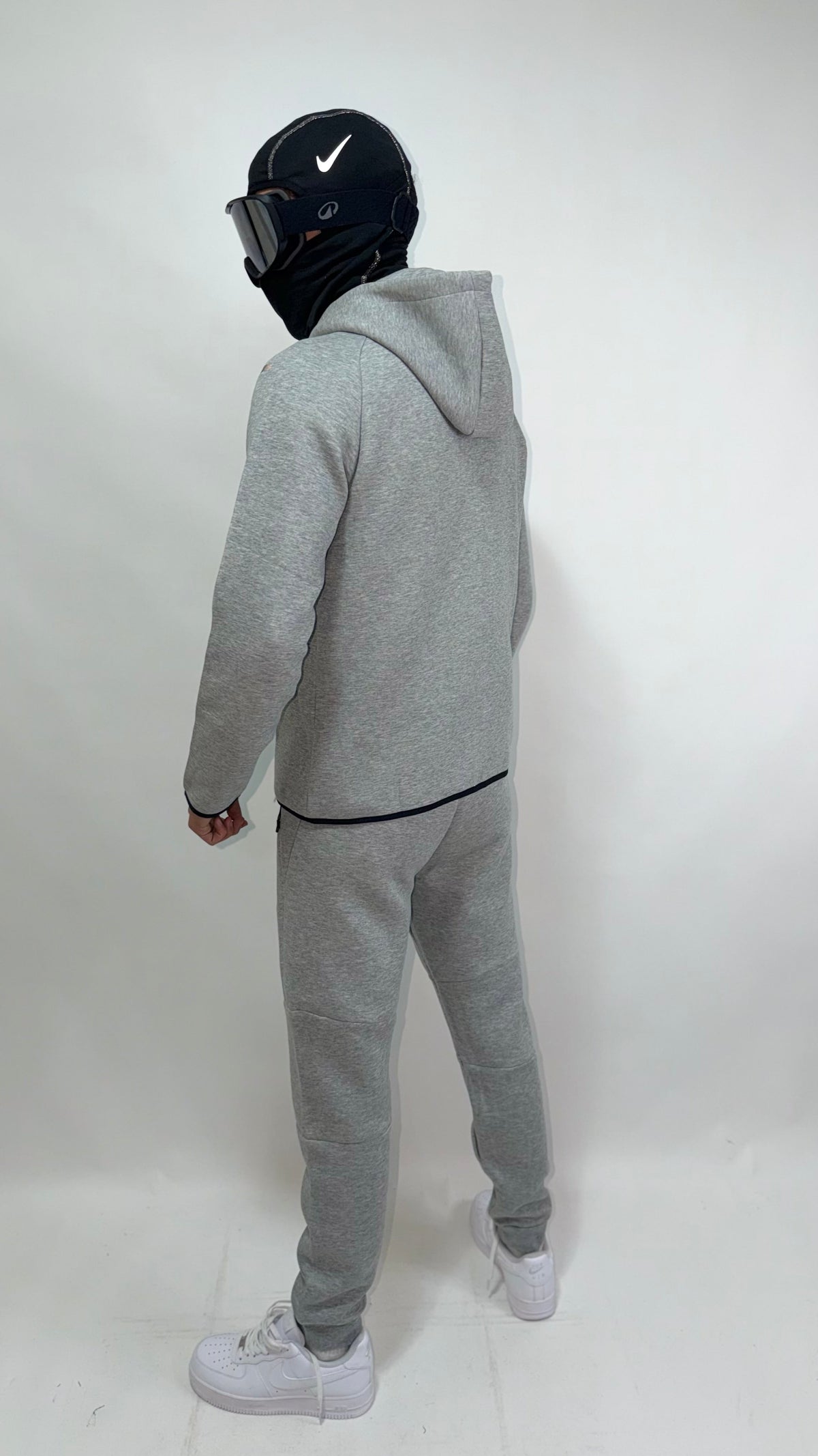 CHANDAL UNDER ARMOUR