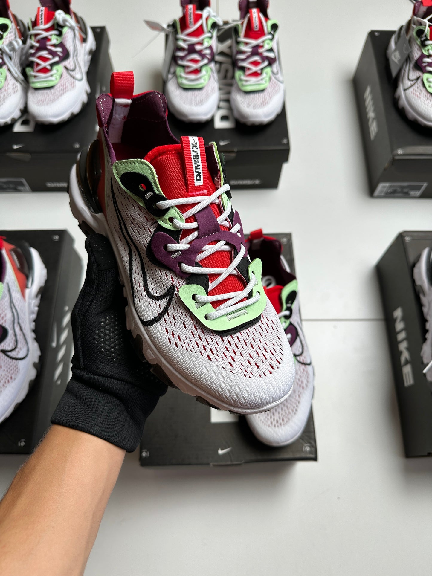 NIKE REACT VISION MX