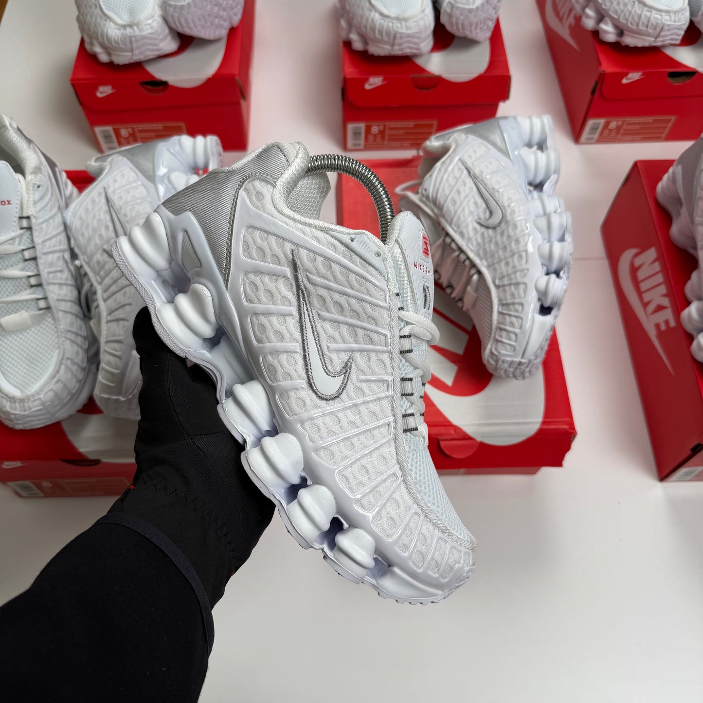 NIKE SHOX TL