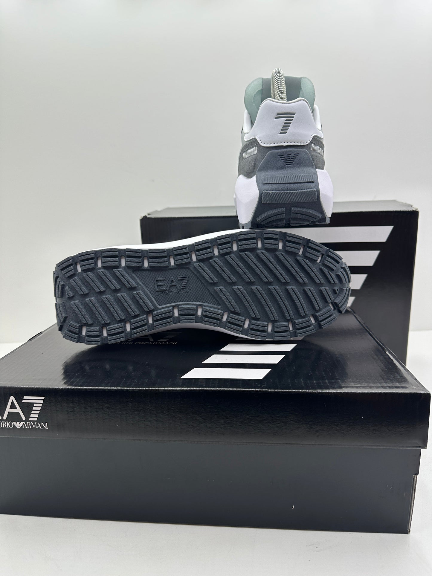 ZAPATILLAS EA7 GREY & WHITE