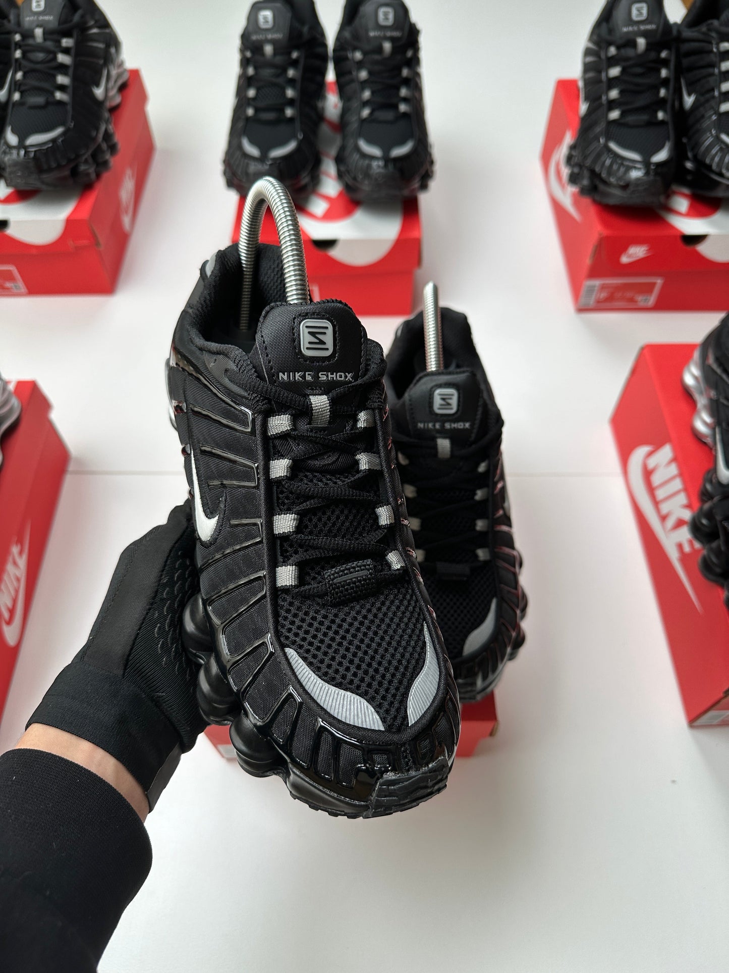 NIKE SHOX TL