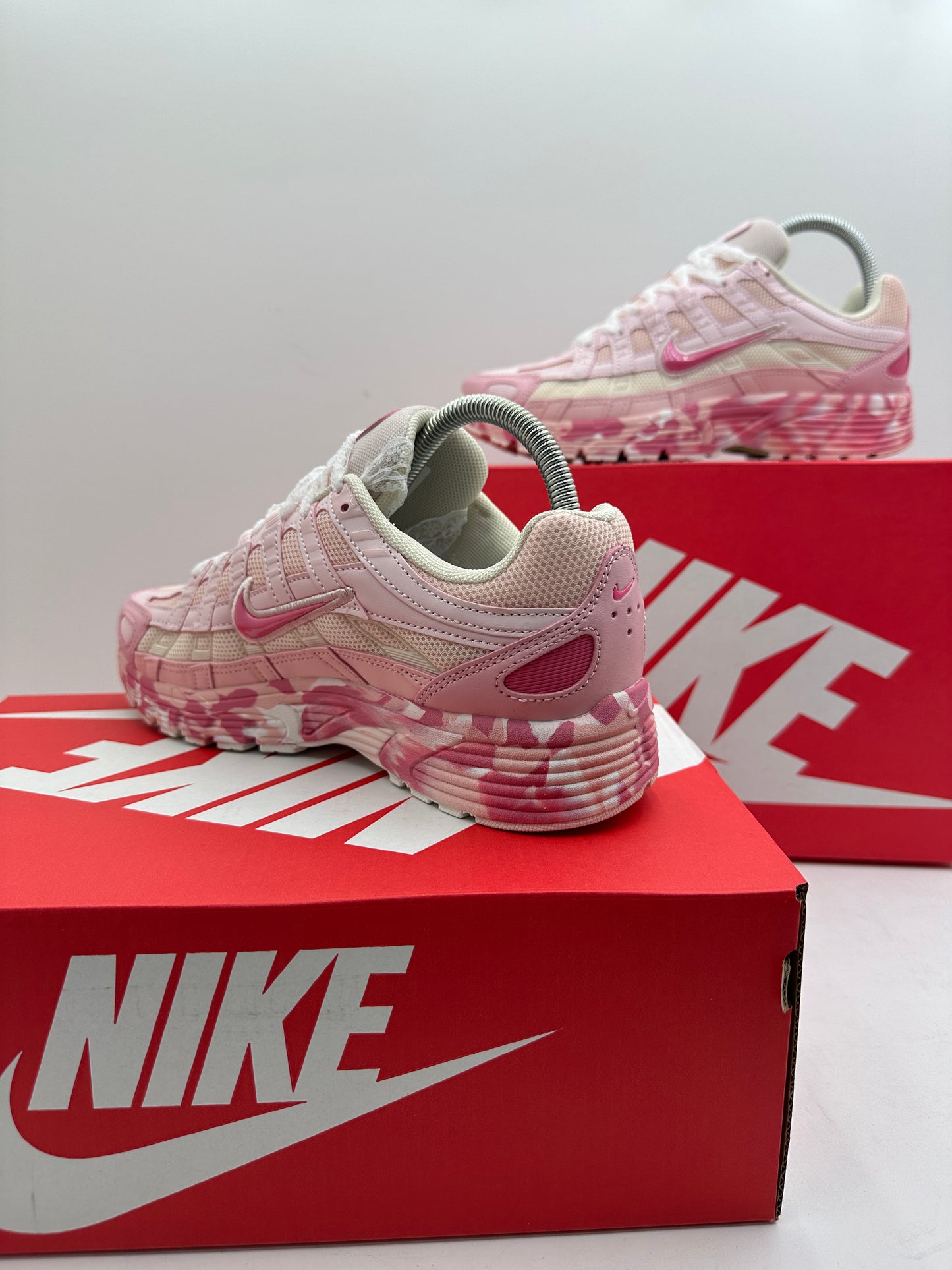 Zapatilla Nike P6000 Pink