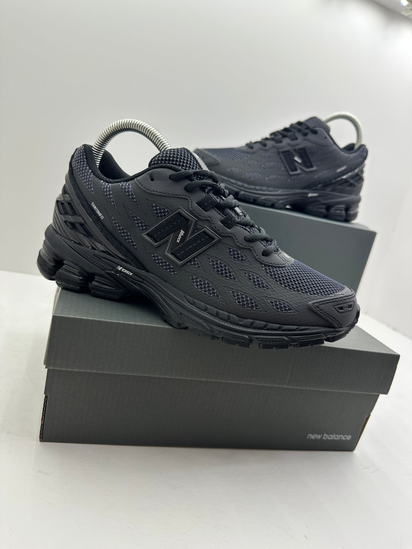 New Balance All Black