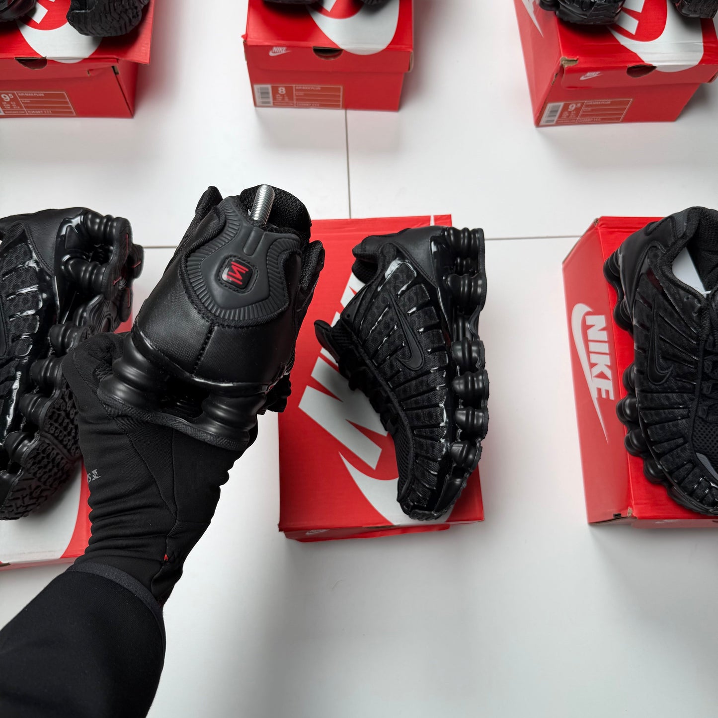NIKE SHOX TL