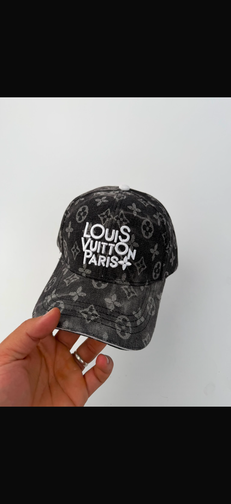 GORRA LOUIS VUITTON BLACK DENIM