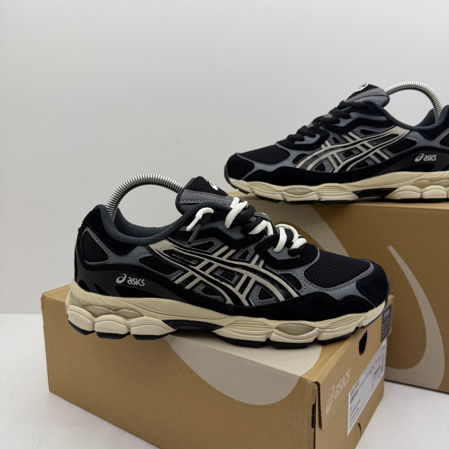 ASICS GEL QUANTUM