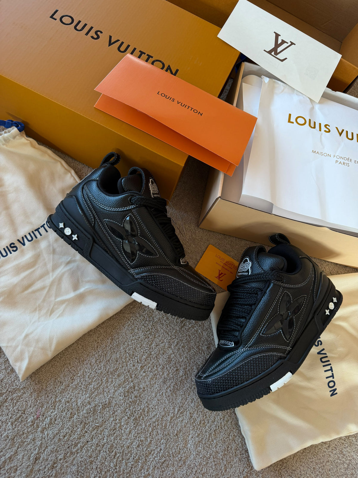 LOUIS VUITTON SKATE 🔥 MODELO NUEVO 🆕 HIGH COPY IDÉNTICO AL ORIGINAL ✅ LA MEJOR CALIDAD QUE HEMOS TRAÍDO ‼️ UNIDADES LIMITADAS 🥵